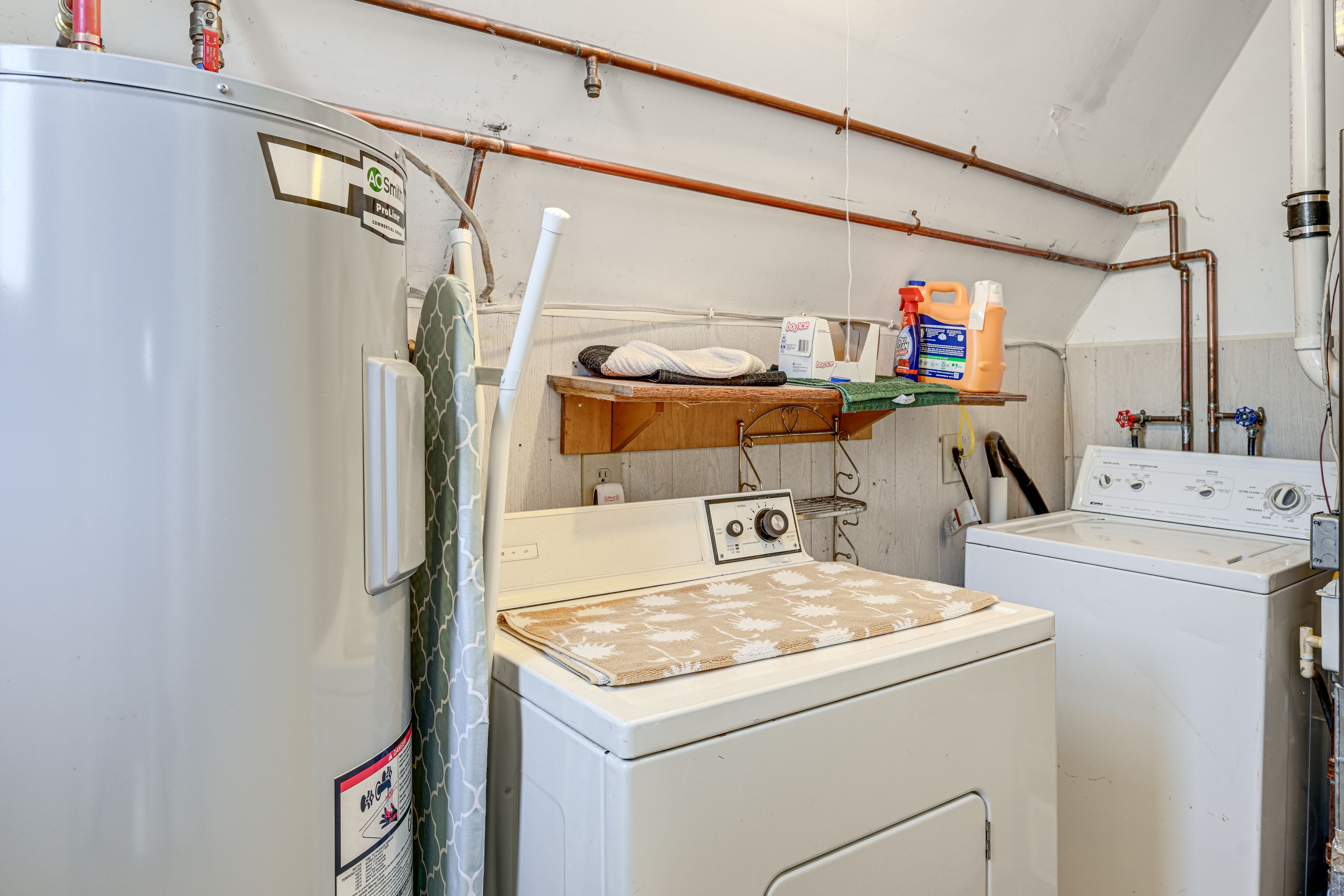 Laundry Room | 1st Floor