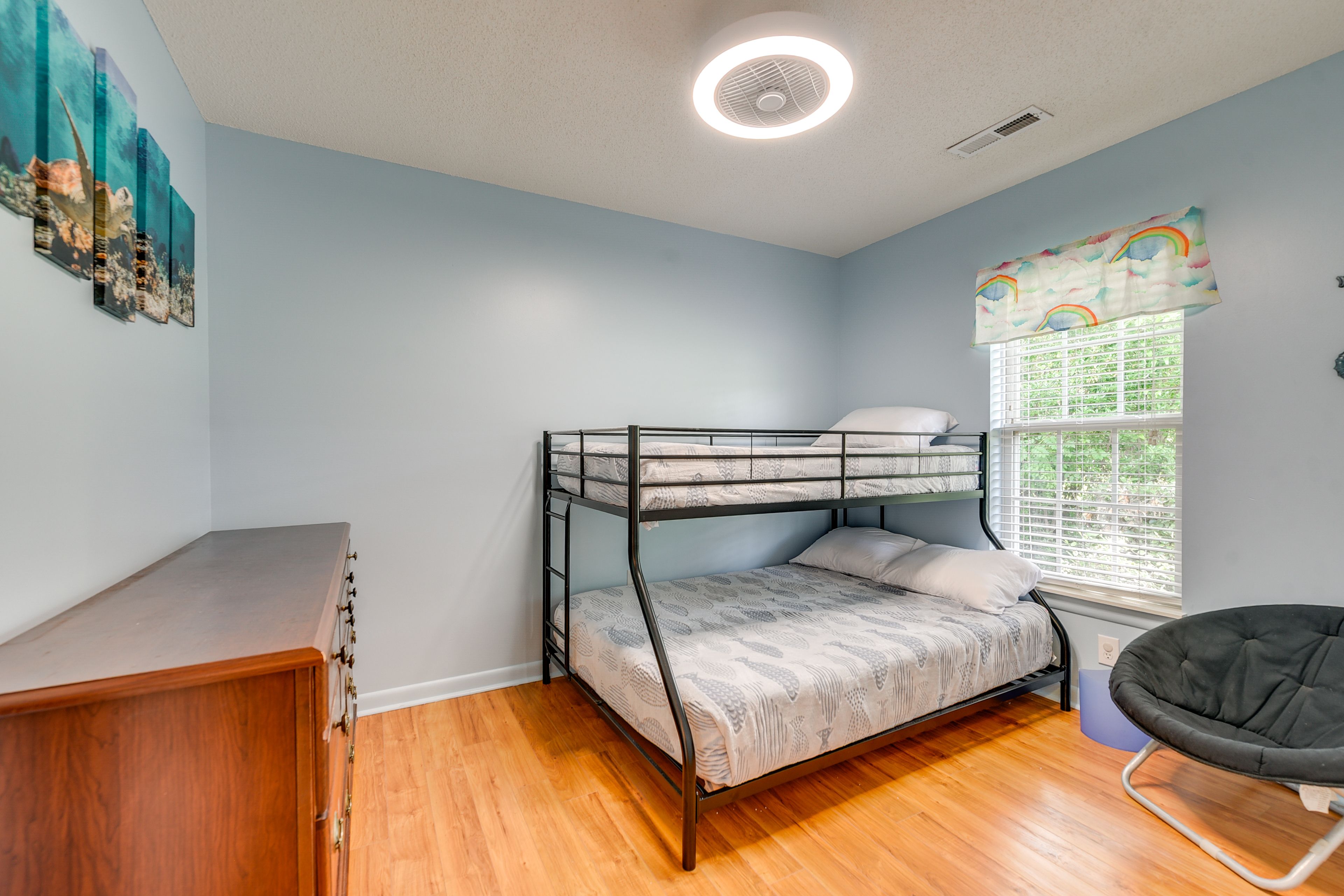 Bedroom 3 | Twin/Full Bunk Bed | Linens Provided