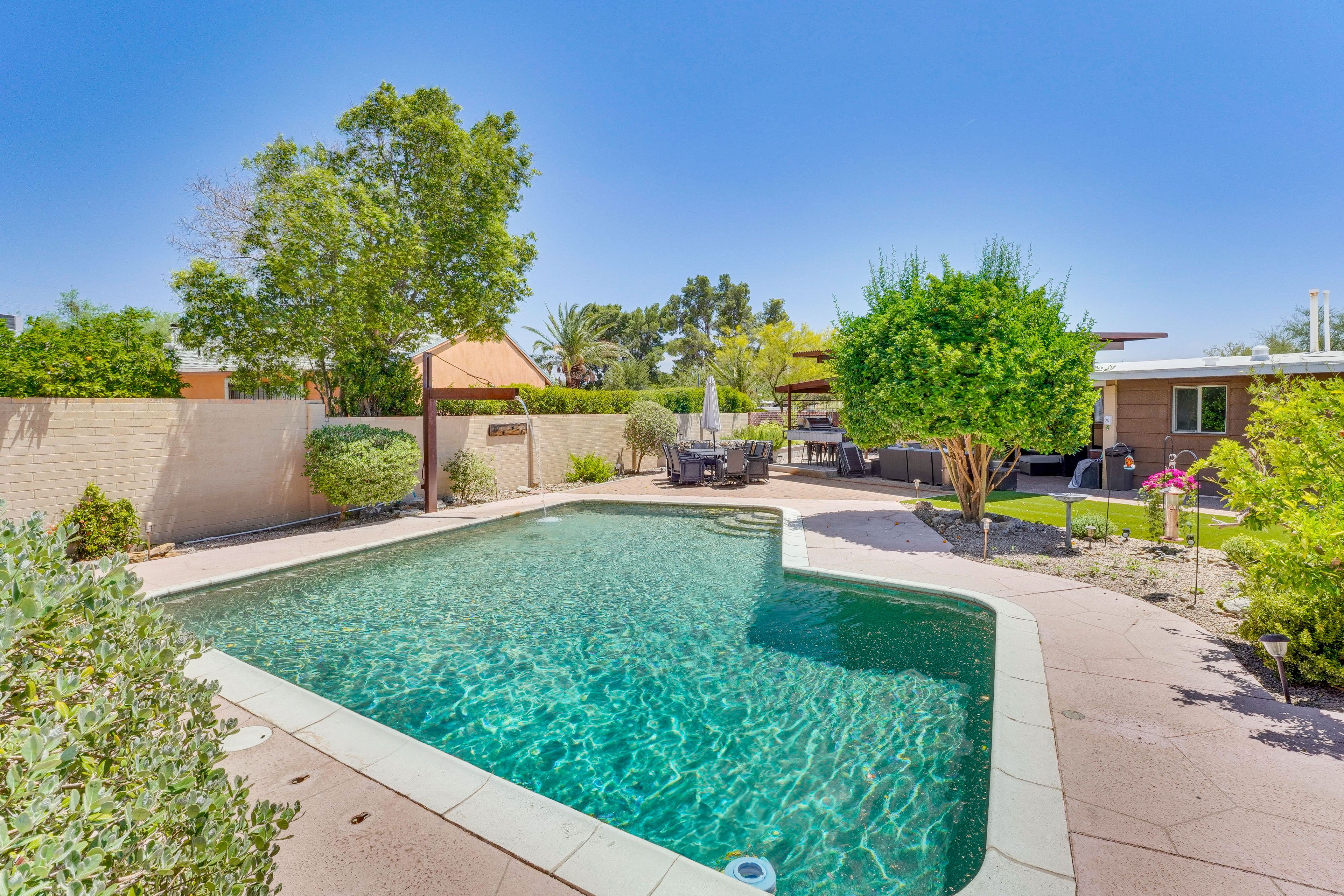 Tucson Vacation Rental | 3BR | 2BA | 1 Step to Enter | 2,900 Sq Ft