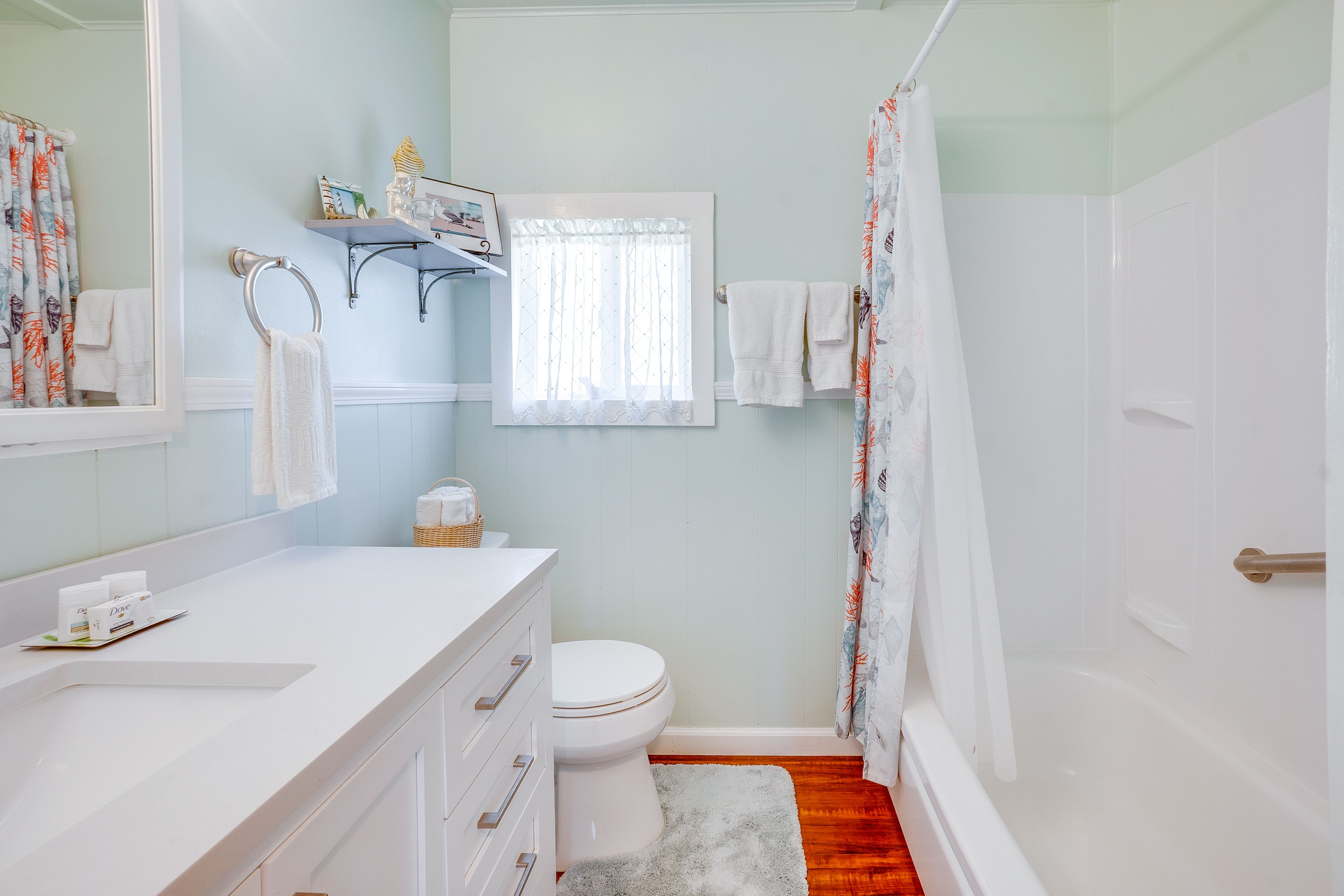 Bathroom | Towels Provided