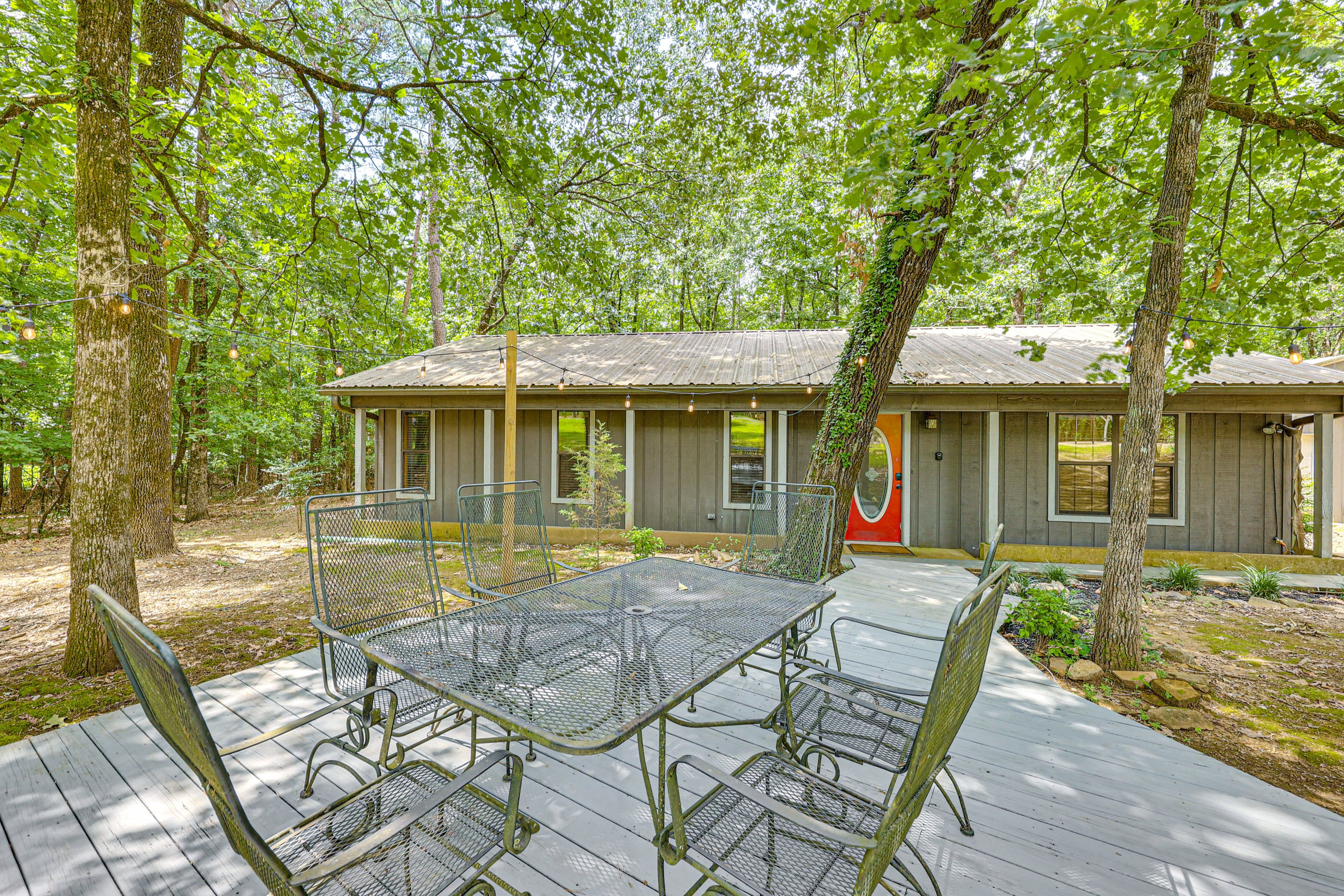 Property Exterior | Single-Story Home | Spacious Yard