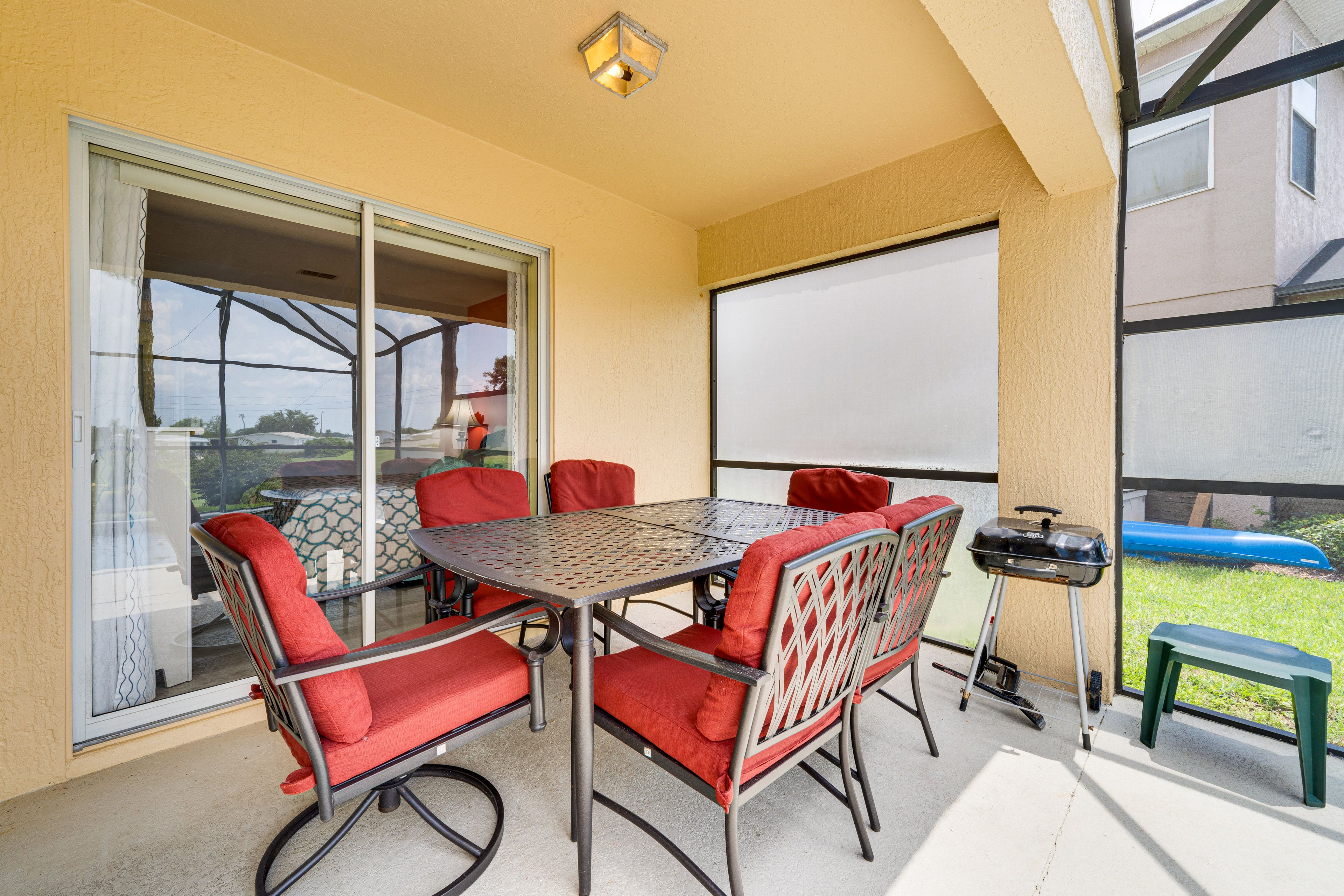 Lanai | Outdoor Dining | 14 Mi to LEGOLAND Florida
