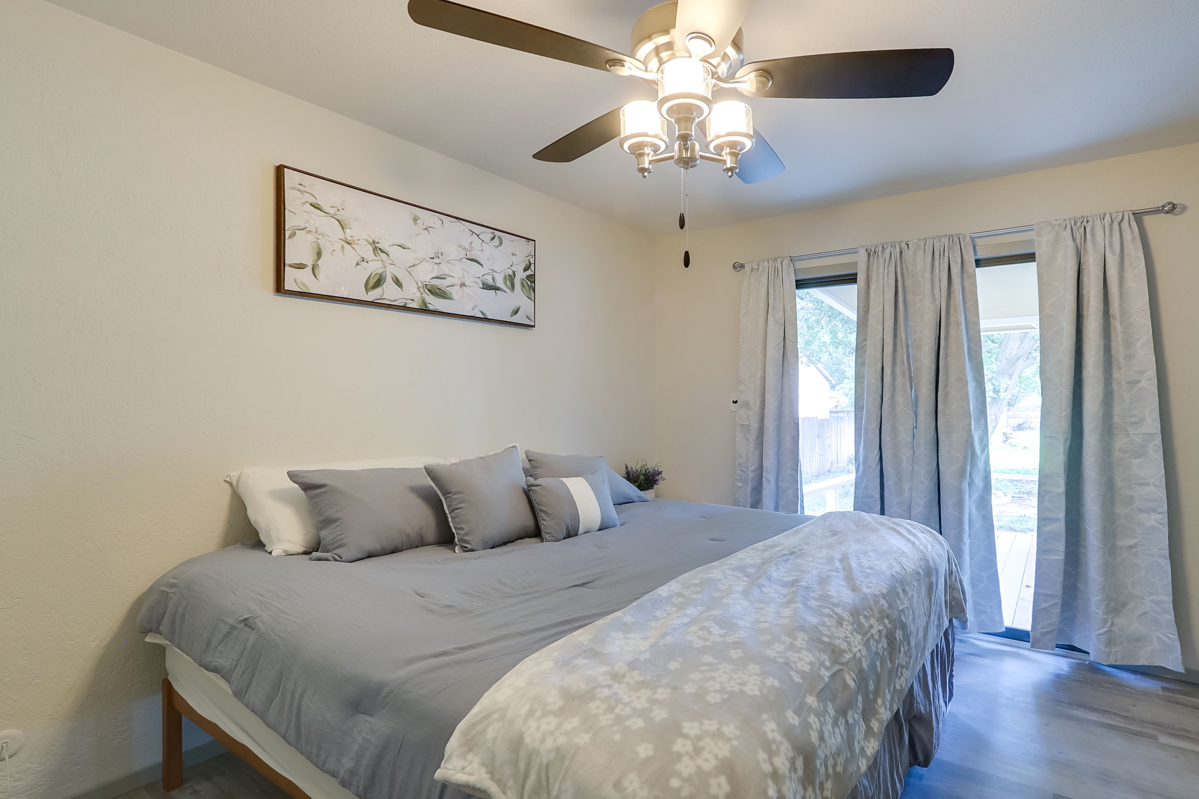 Bedroom 3 | King Bed | 1st Floor