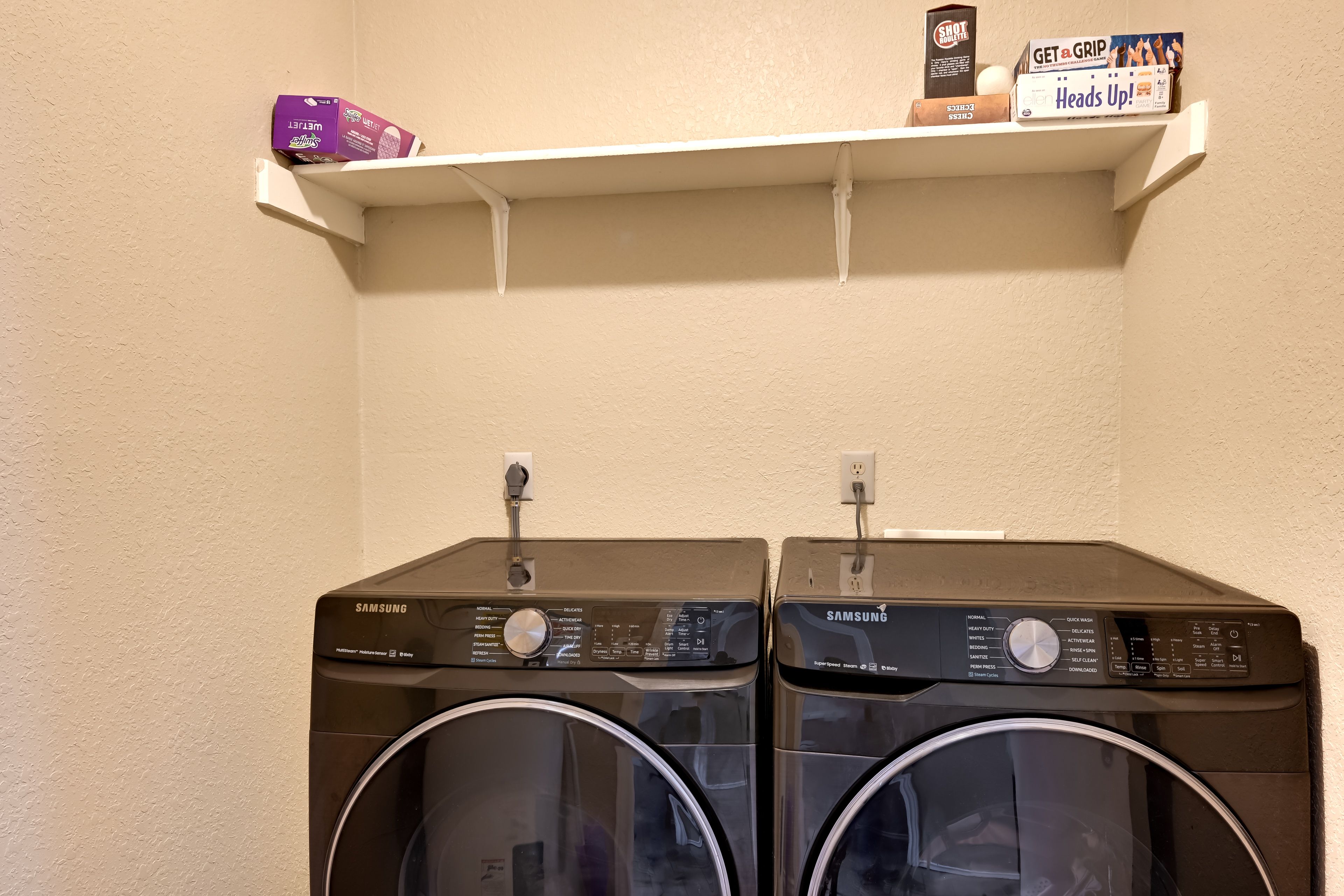 Washer & Dryer