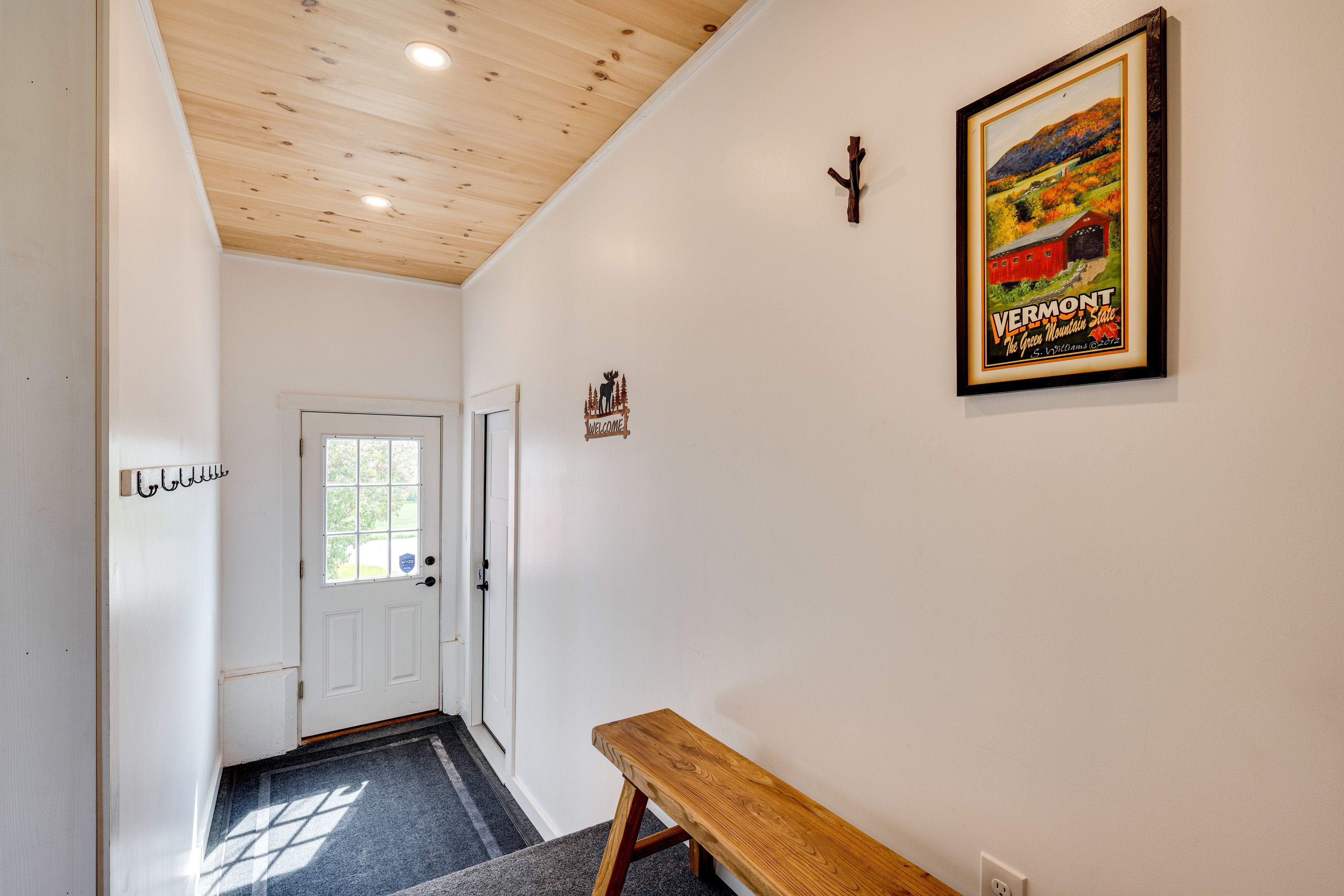 Mudroom | Main Level