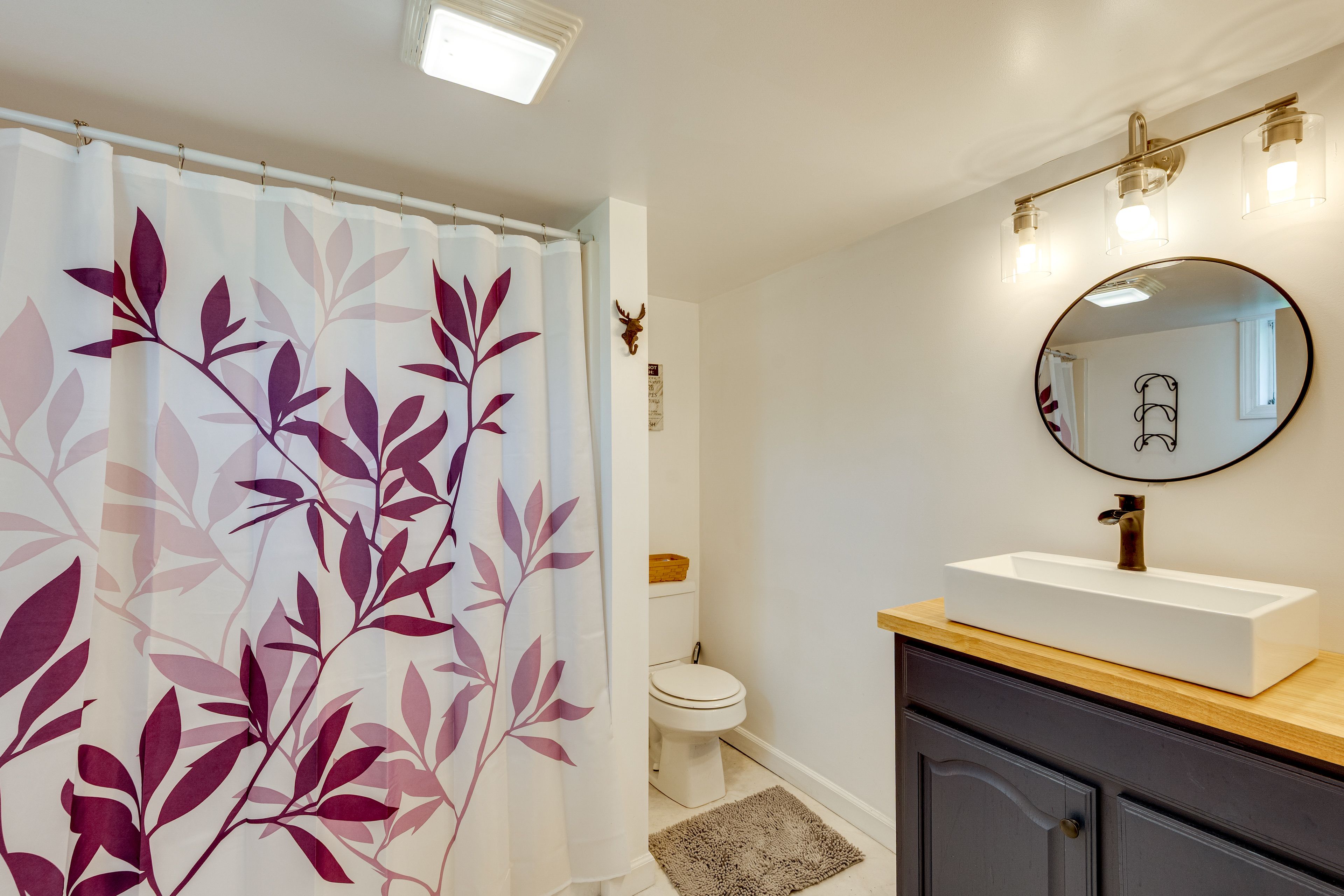 Full Bathroom | Lower Level