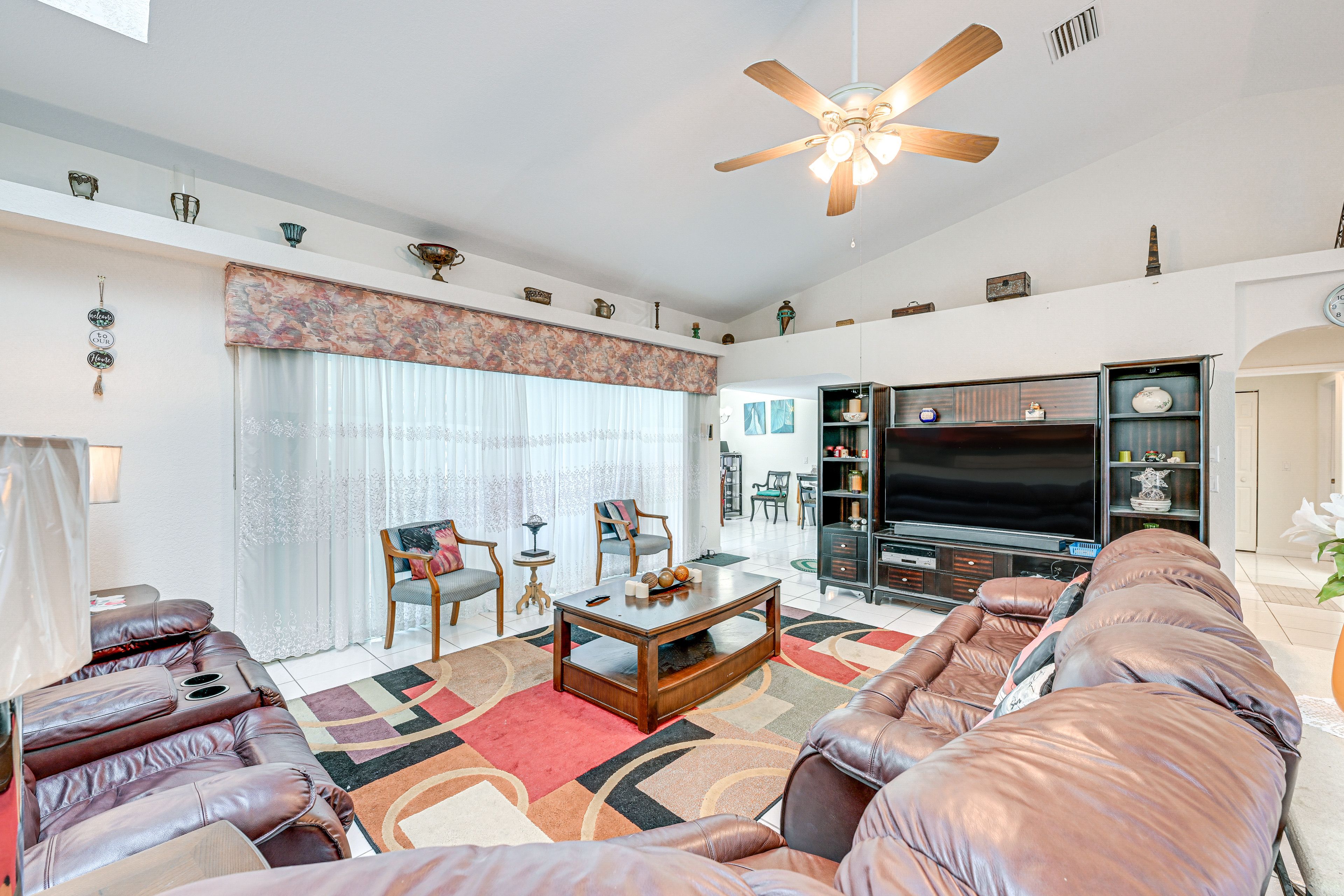 Living Room | Queen Air Mattress | Smart TV