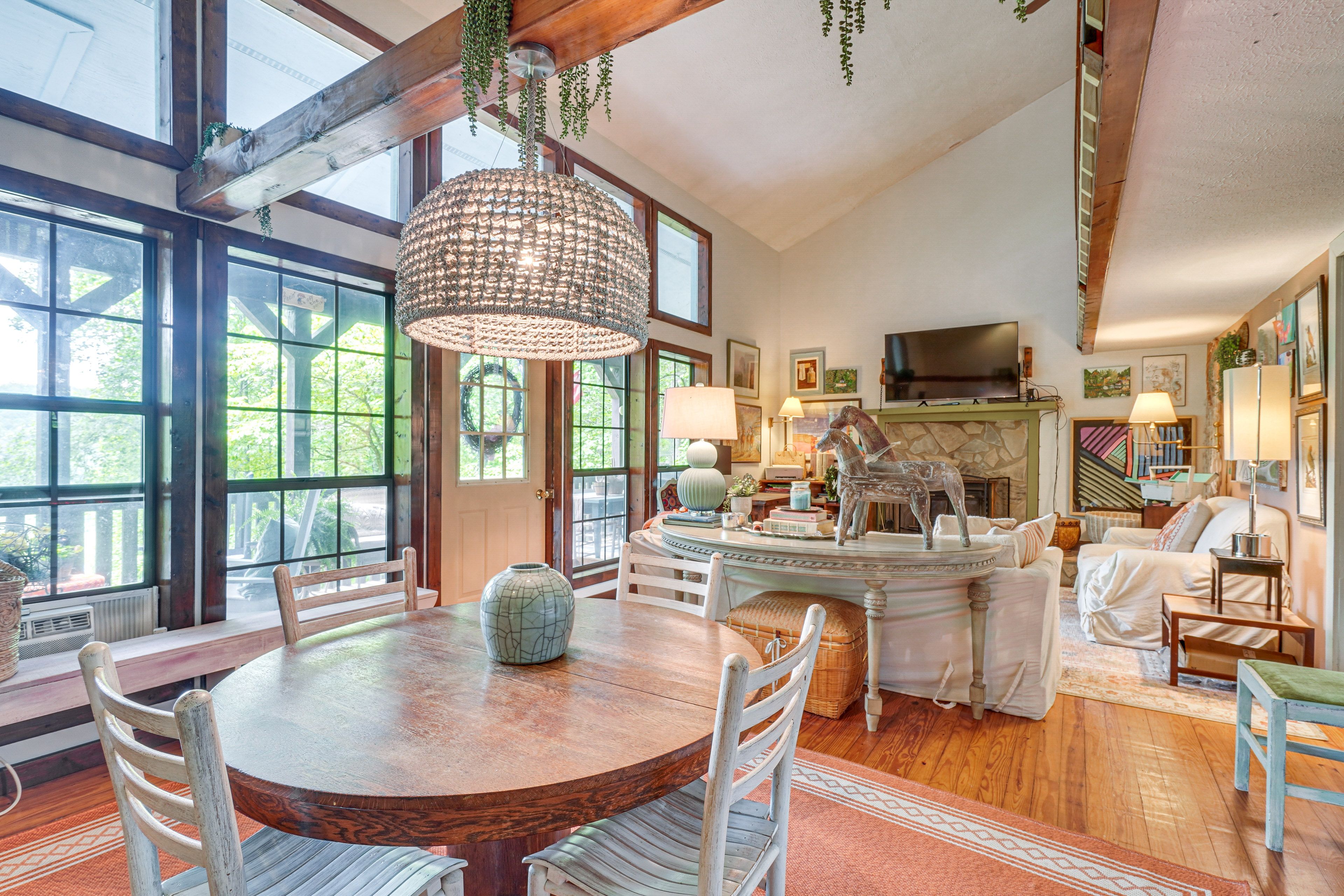 Dining Area | 1st Floor