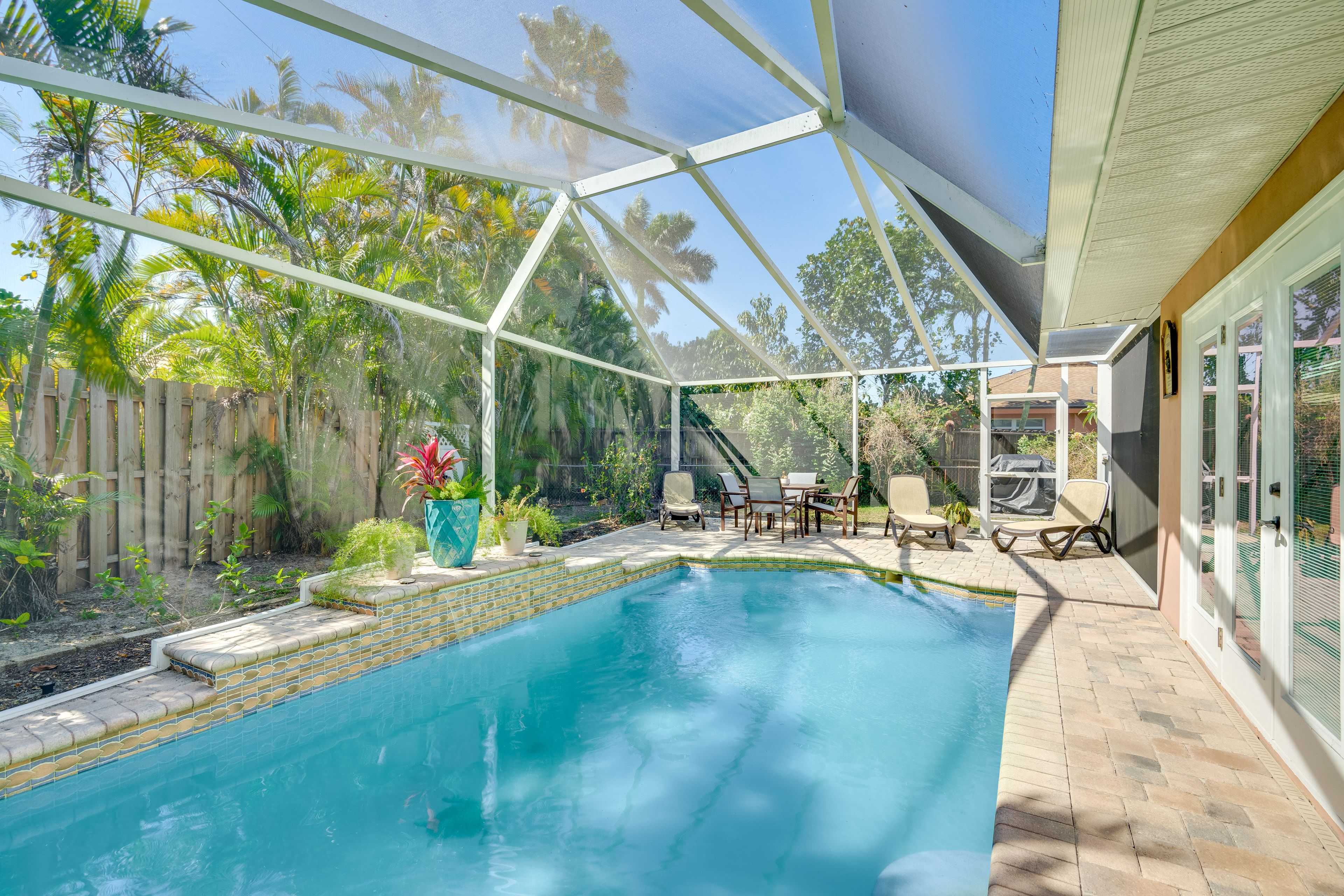 Fort Myers Vacation Rental | 3BR | 2BA | 1,750 Sq Ft | Small Step to Enter