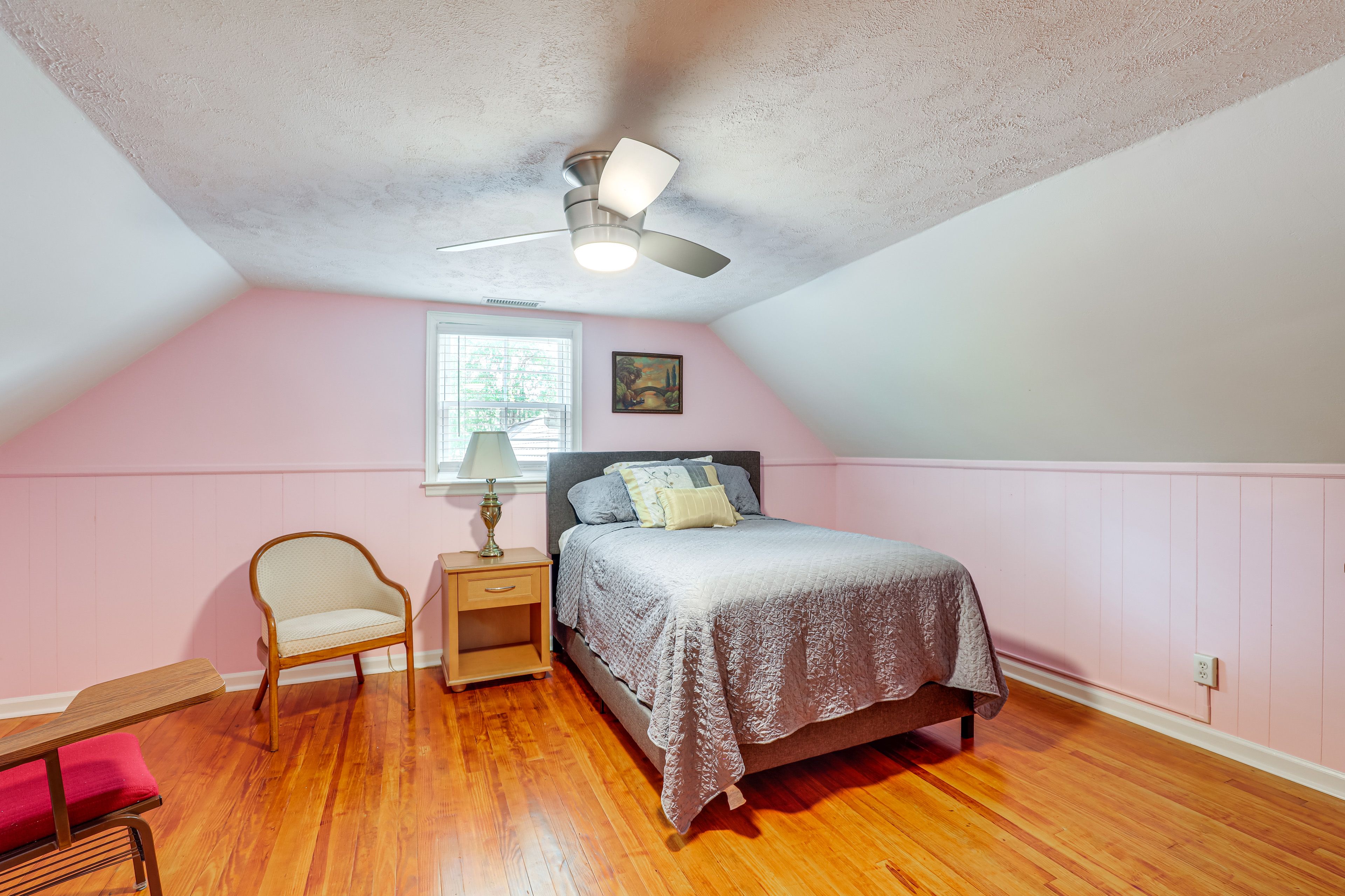 Bedroom 4 | Full Bed | 2nd Floor