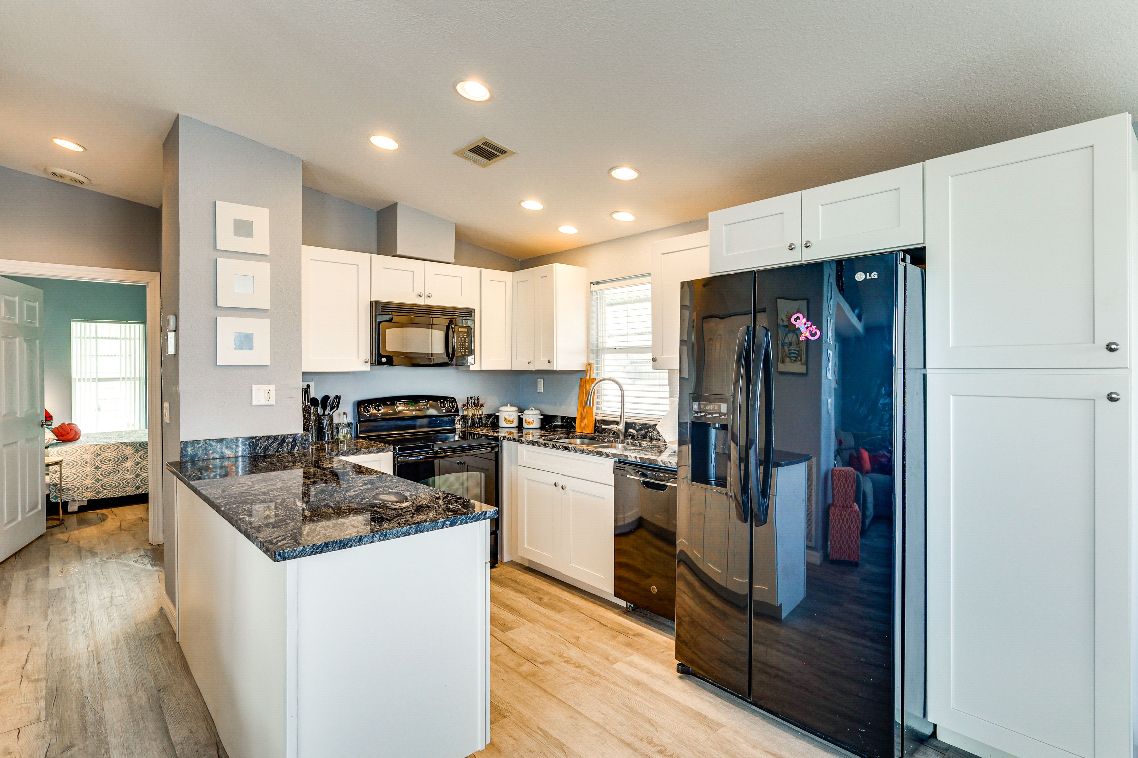 Kitchen | Cooking Basics | Coffee Maker | Microwave | Blender | Toaster