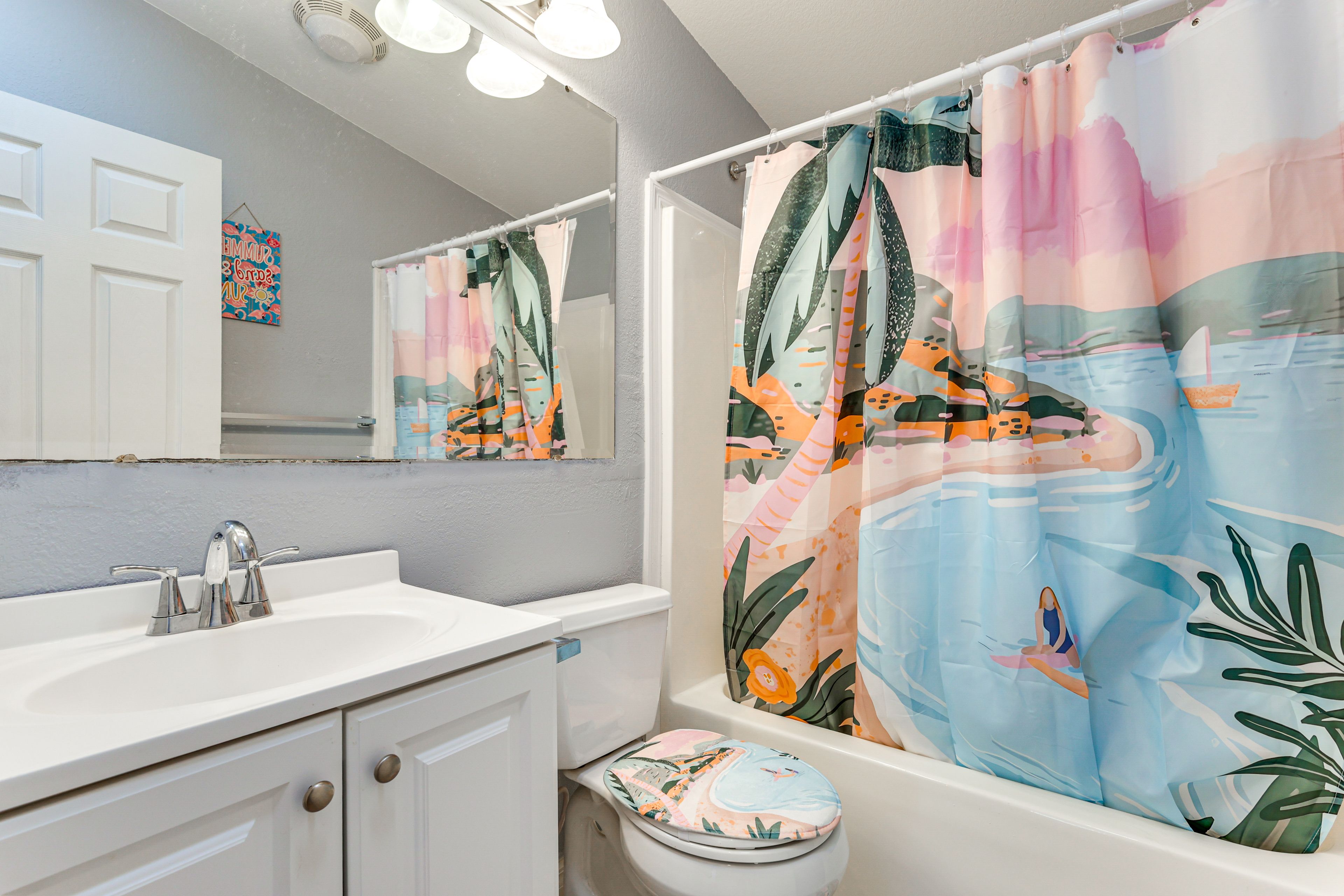 Full Bathroom