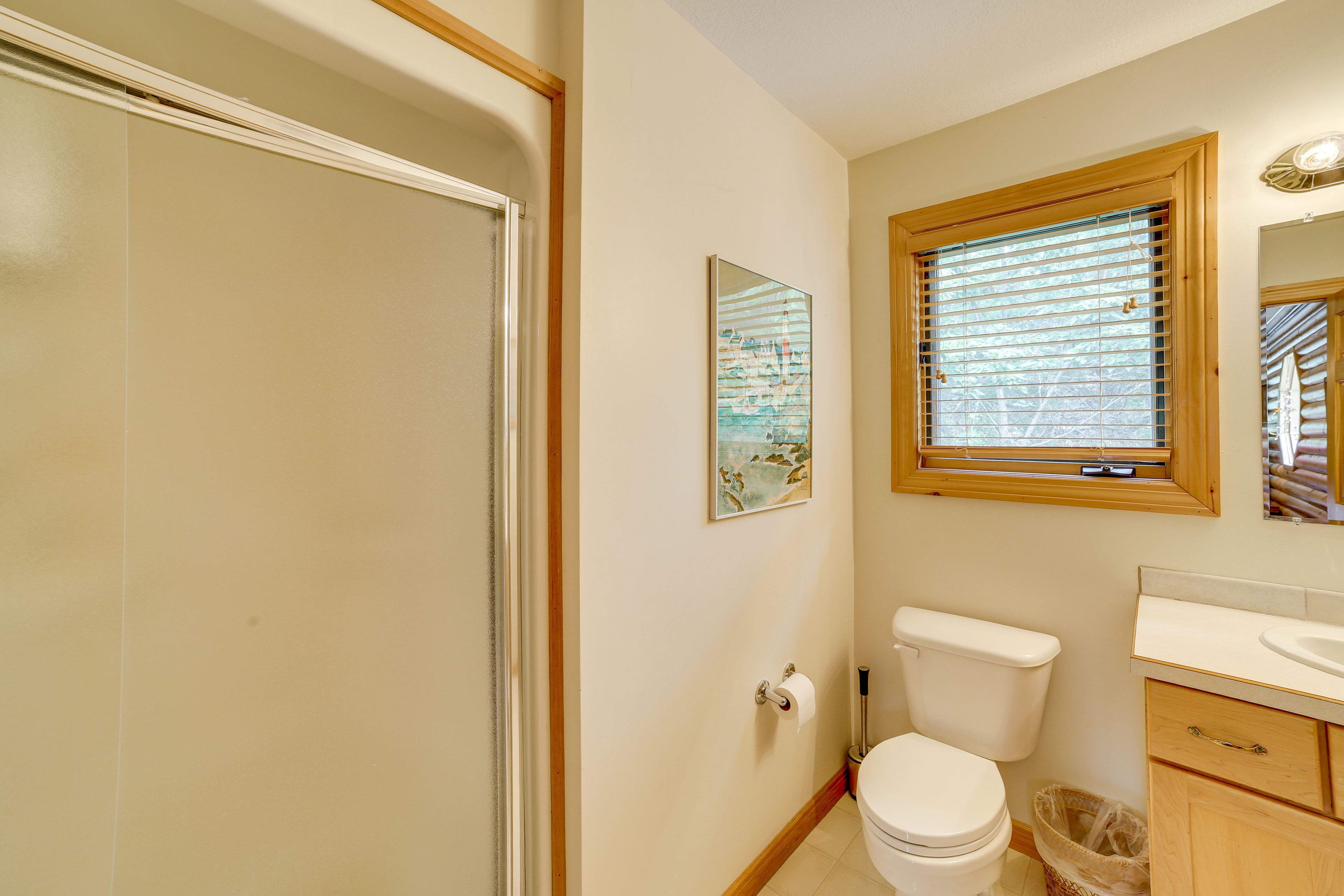 Full Bathroom | Upper Floor