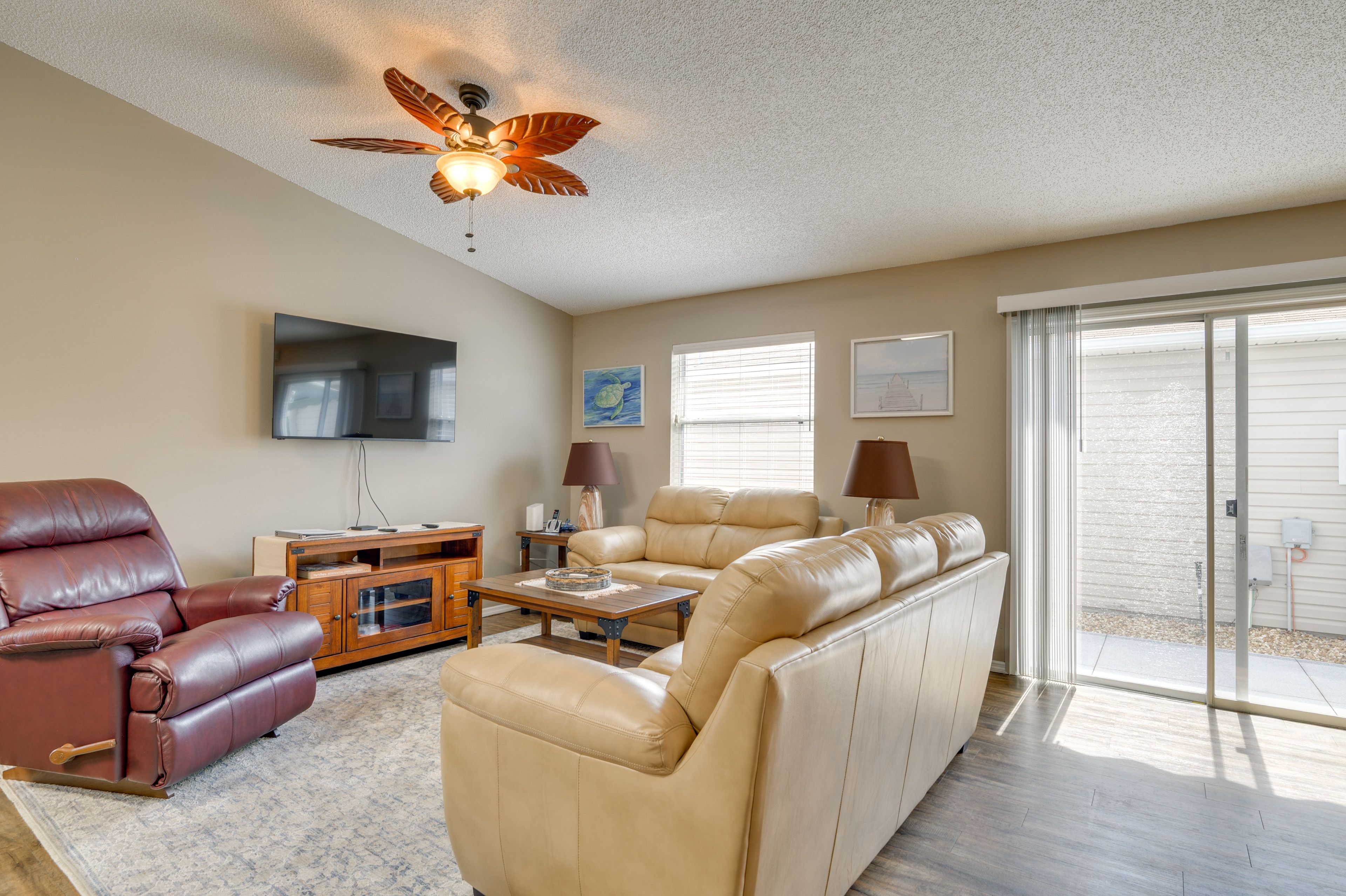 The Villages Vacation Rental | 2BR | 2BA | 1,156 Sq Ft | Step-Free Access