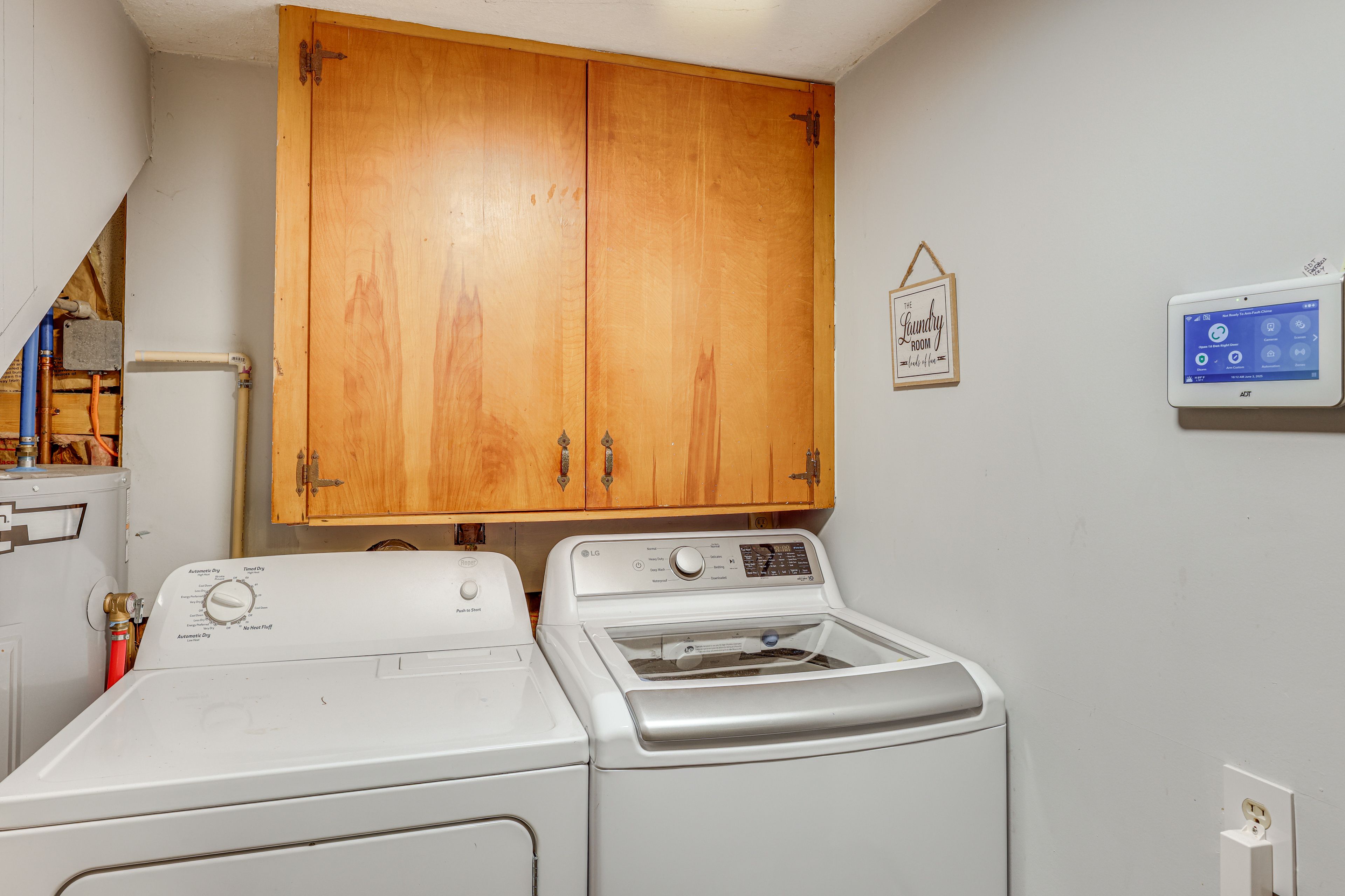 Laundry Room | Lower Level | Washer & Dryer
