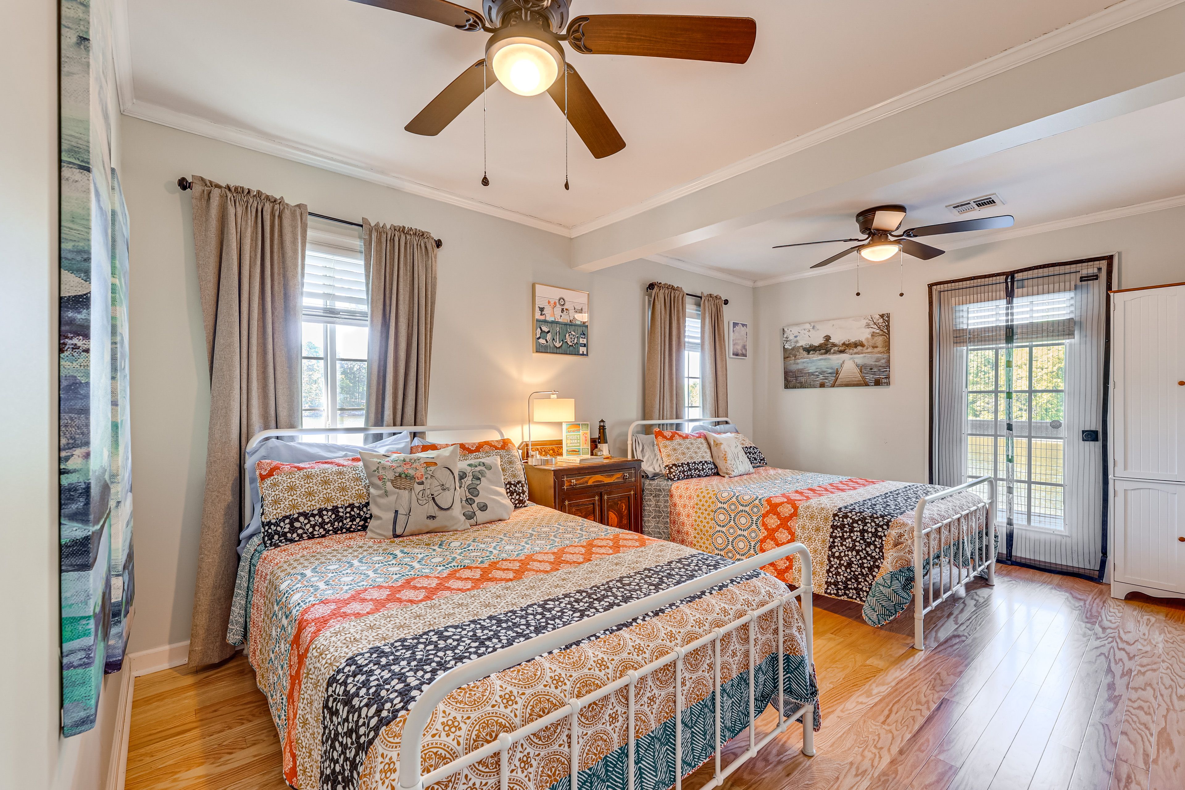 Bedroom 2 | Upper Level | 2 Queen Beds | Linens Provided