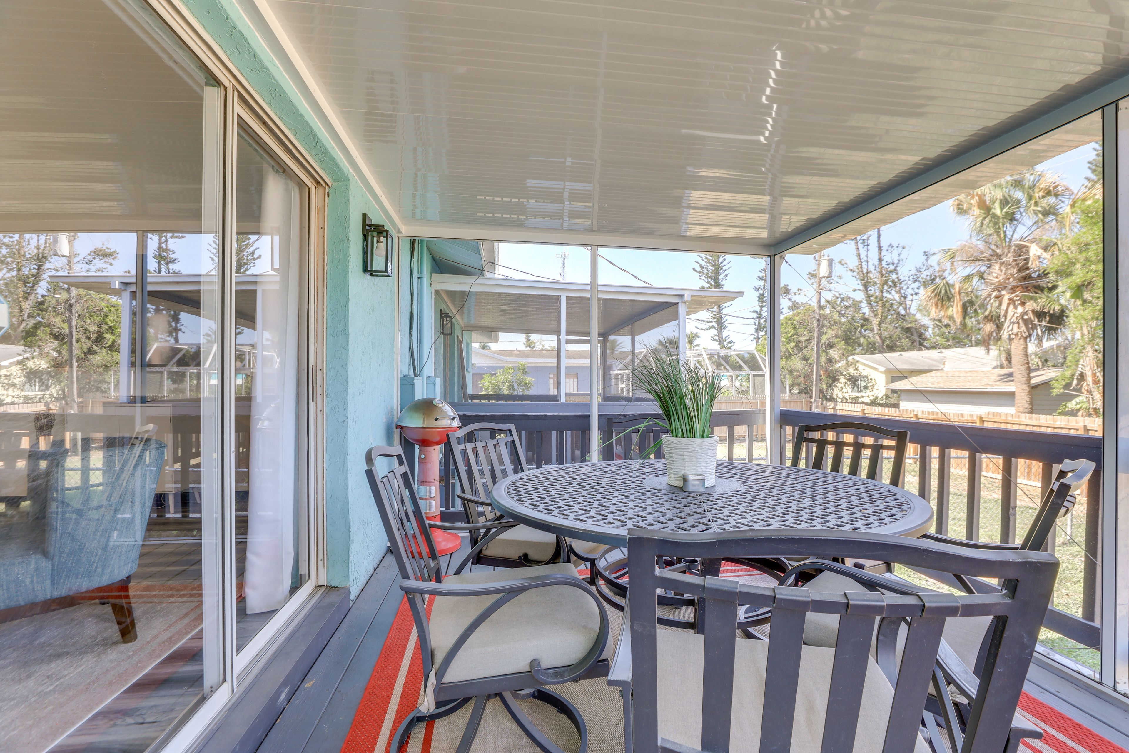 Screened Porch