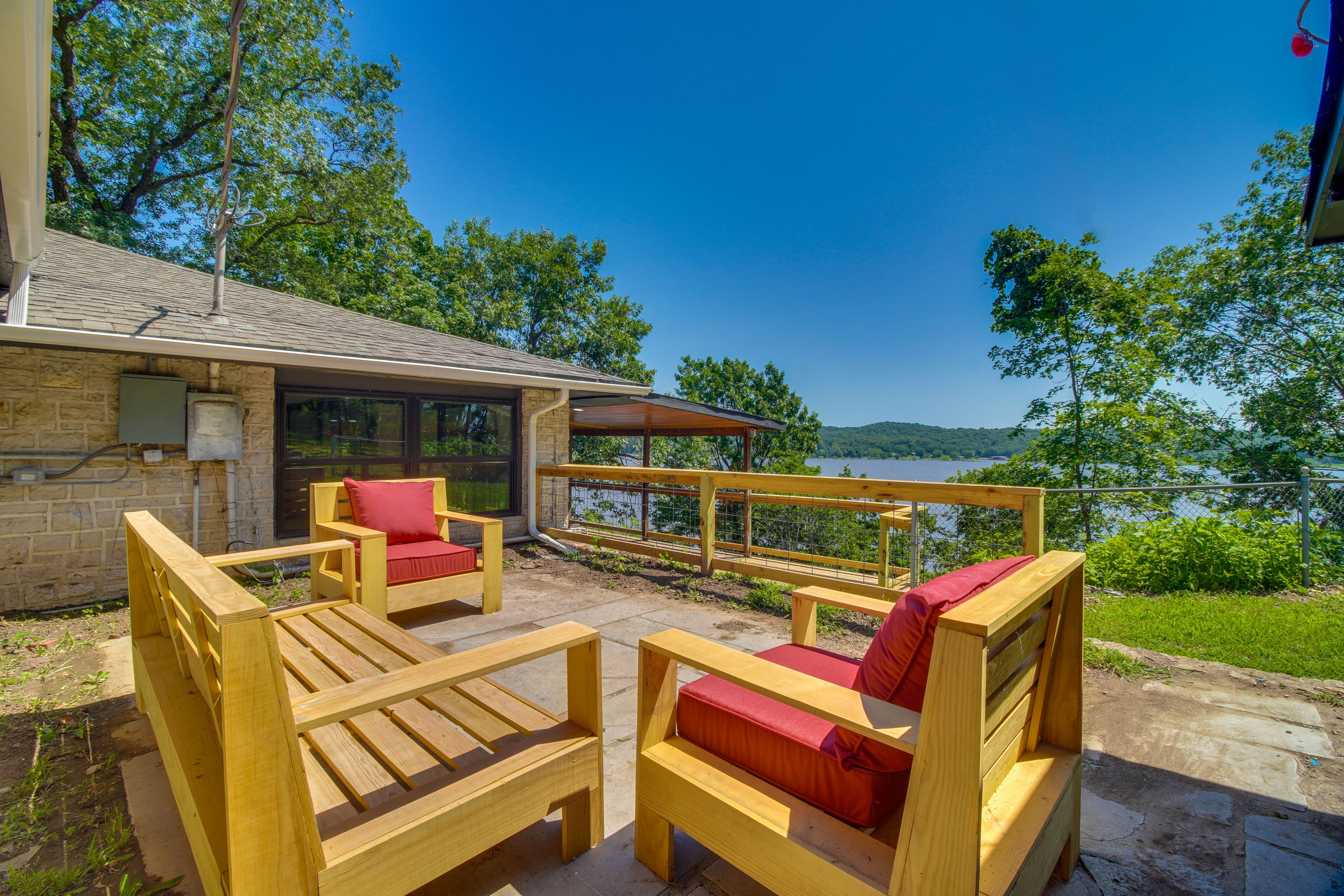 Furnished Patio | Lakefront View