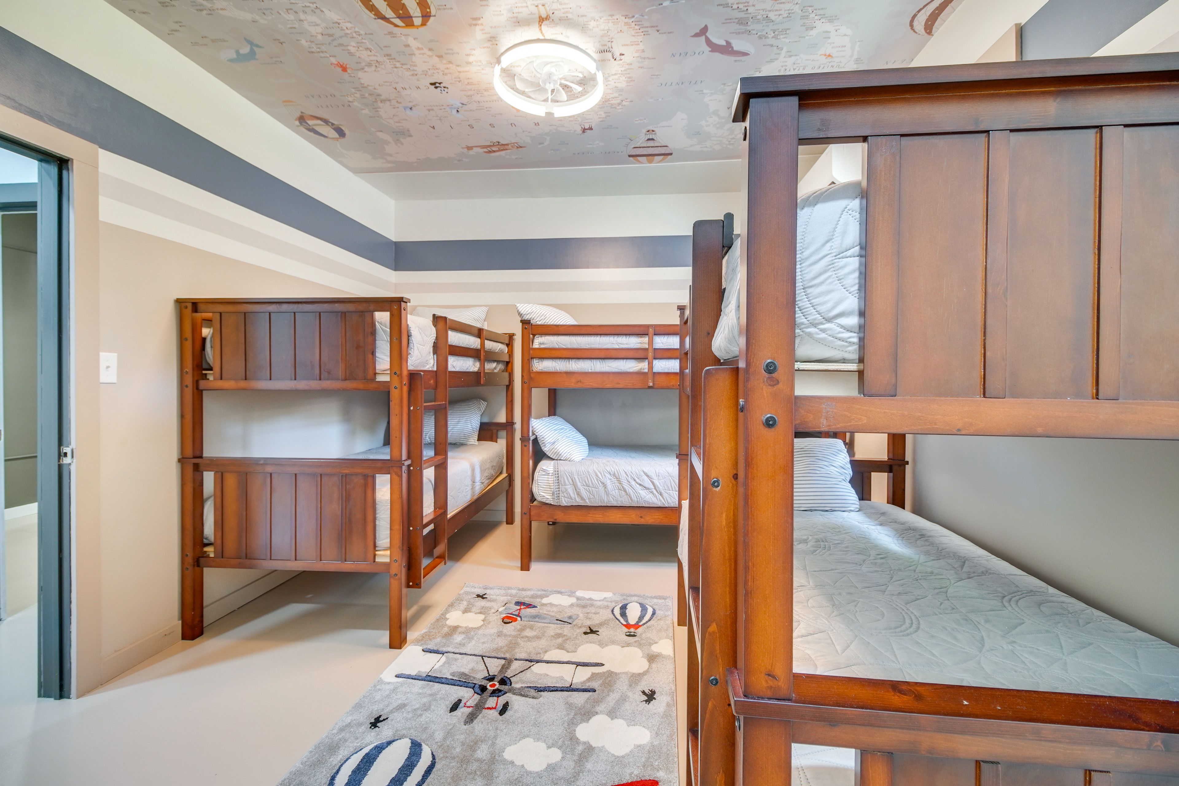 Bedroom 4 | 3 Twin Bunk Beds