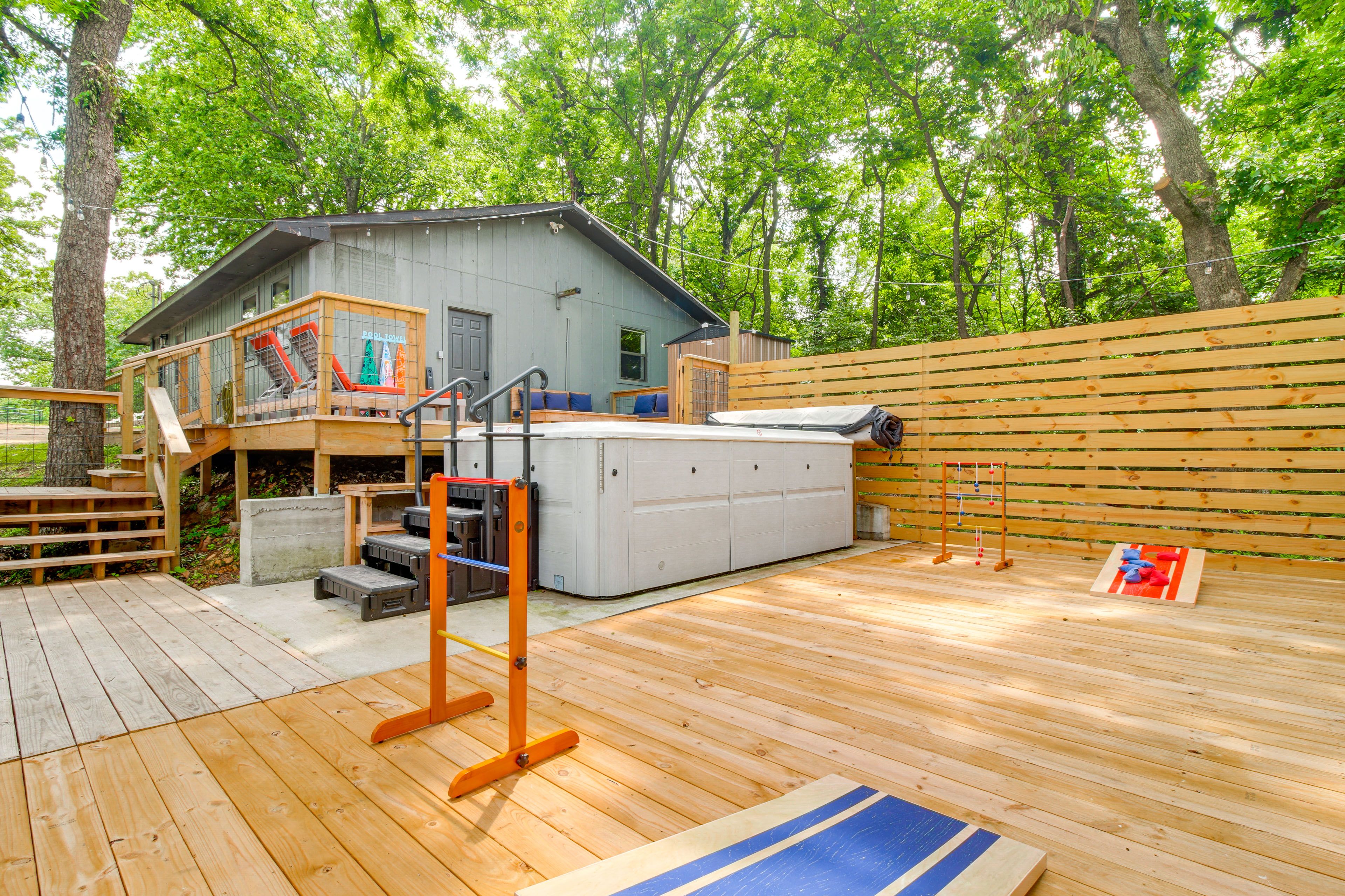 Grove Vacation Rental | 5BR | 4BA | Steps Required | 3,500 Sq Ft