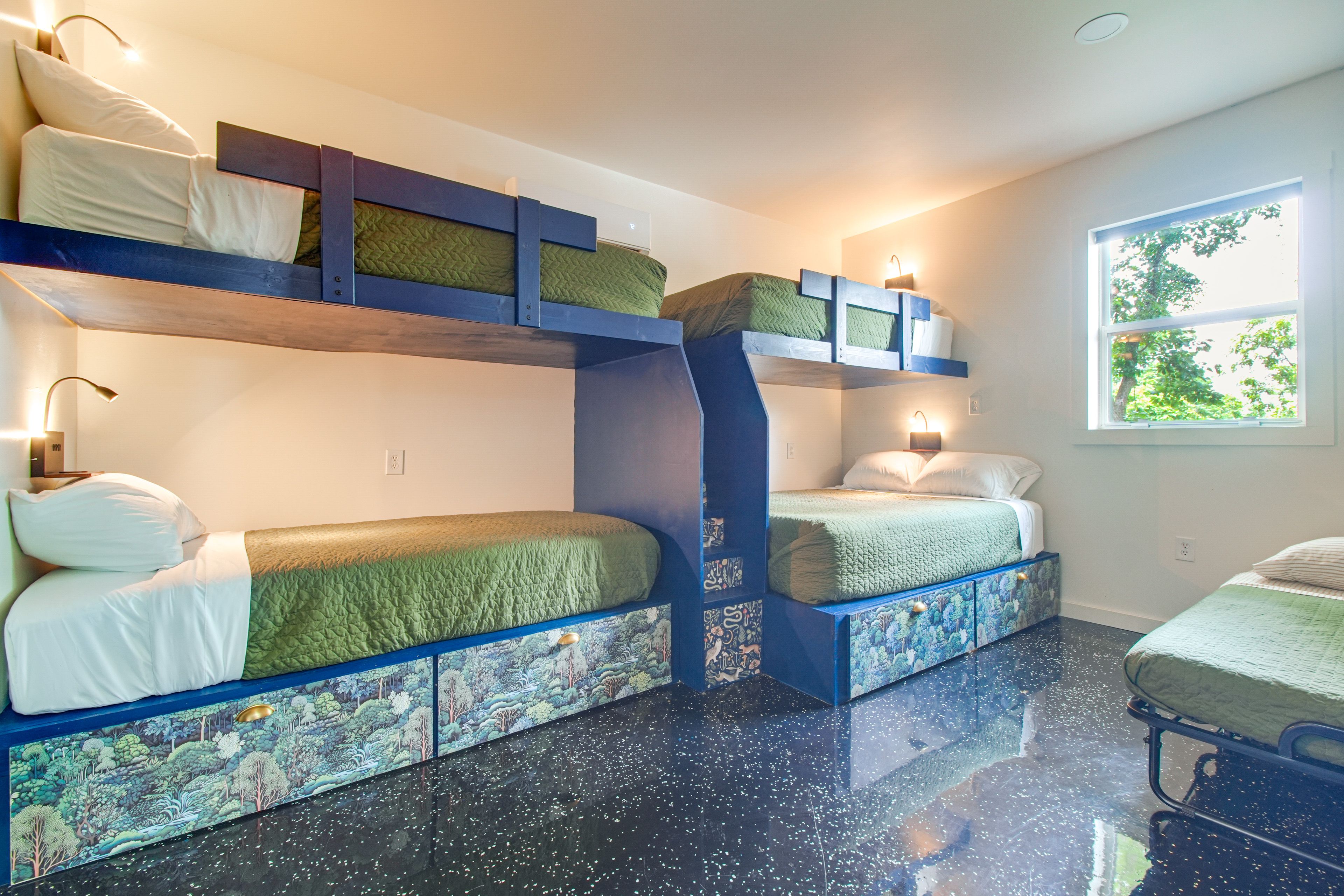 Bedroom 5 (Bunkhouse) | 3 Twin XL Beds | Queen Bed | Twin Rollaway Bed