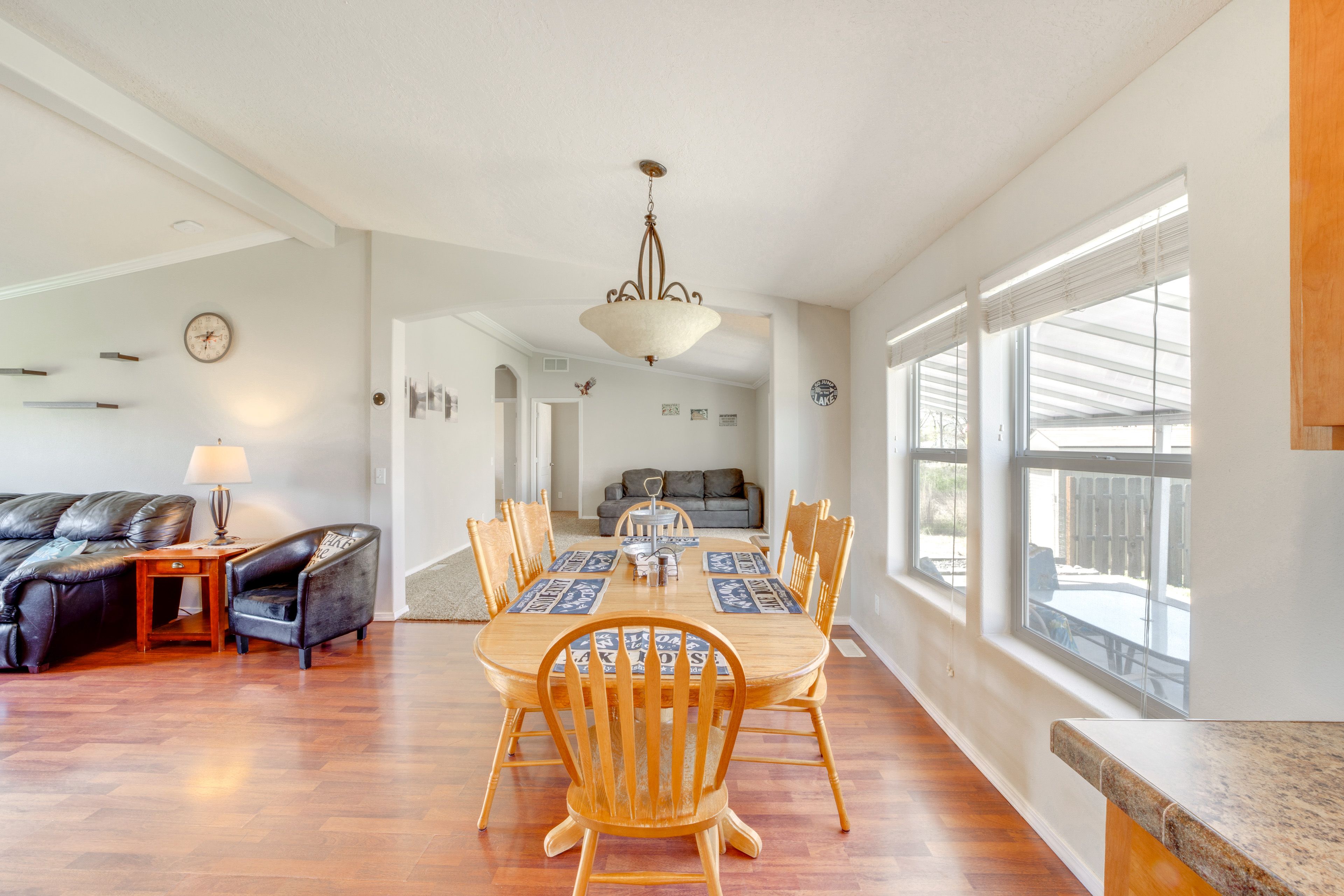 Dining Room | Dishware & Flatware