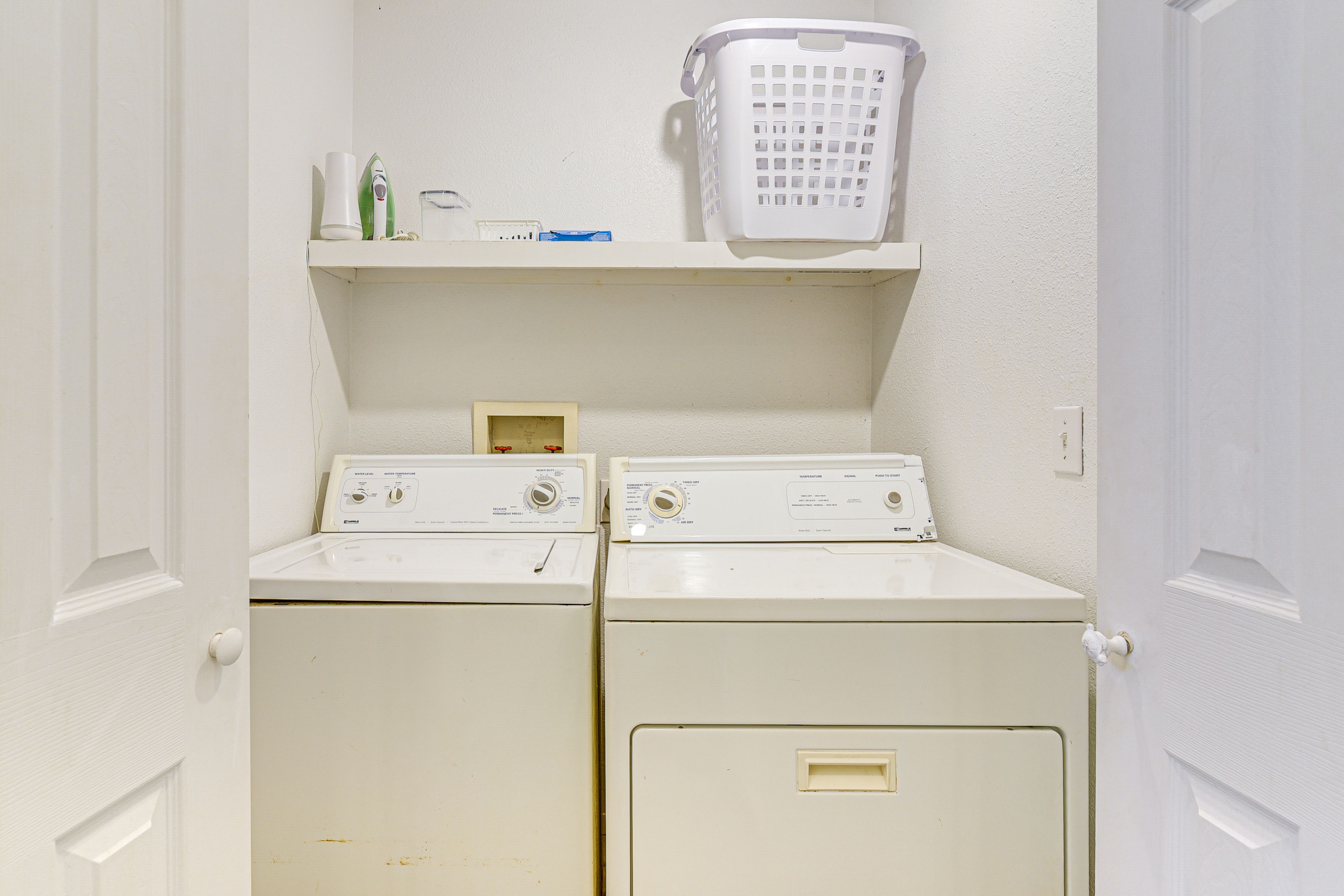 Laundry Area | Washer/Dryer | Hangers | Iron/Board
