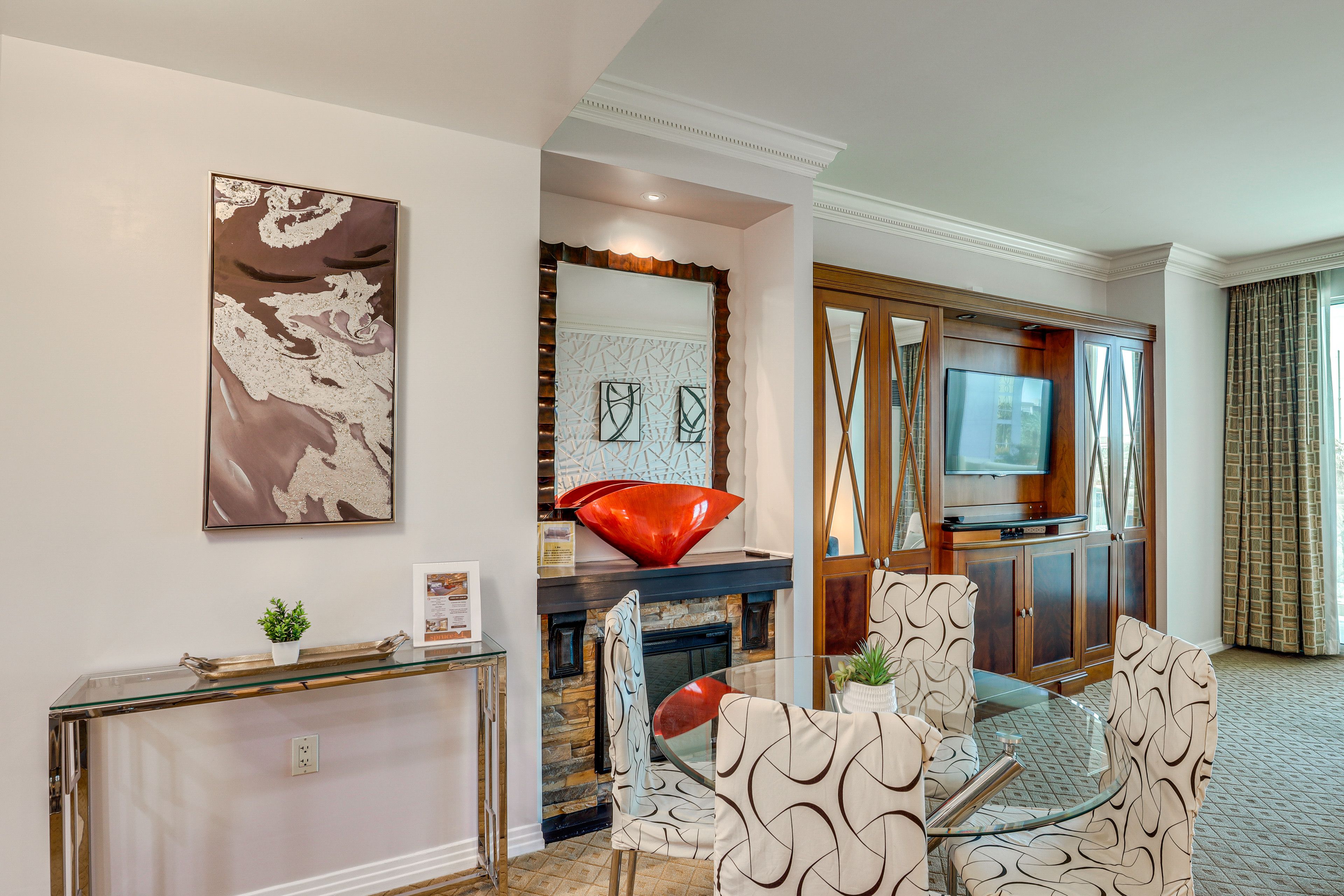 Dining Room | Dishware & Flatware
