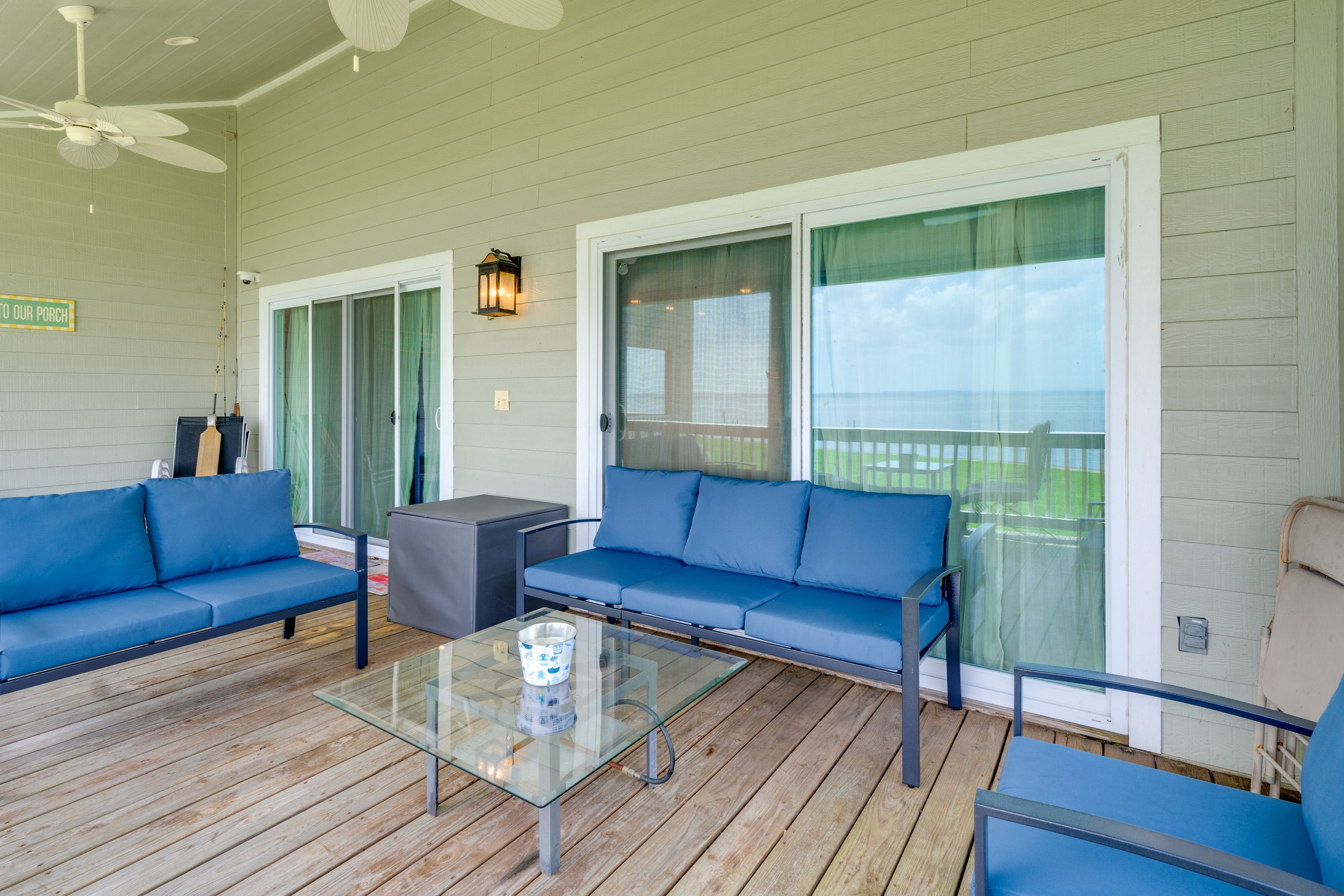 Private Deck | Charcoal Grill