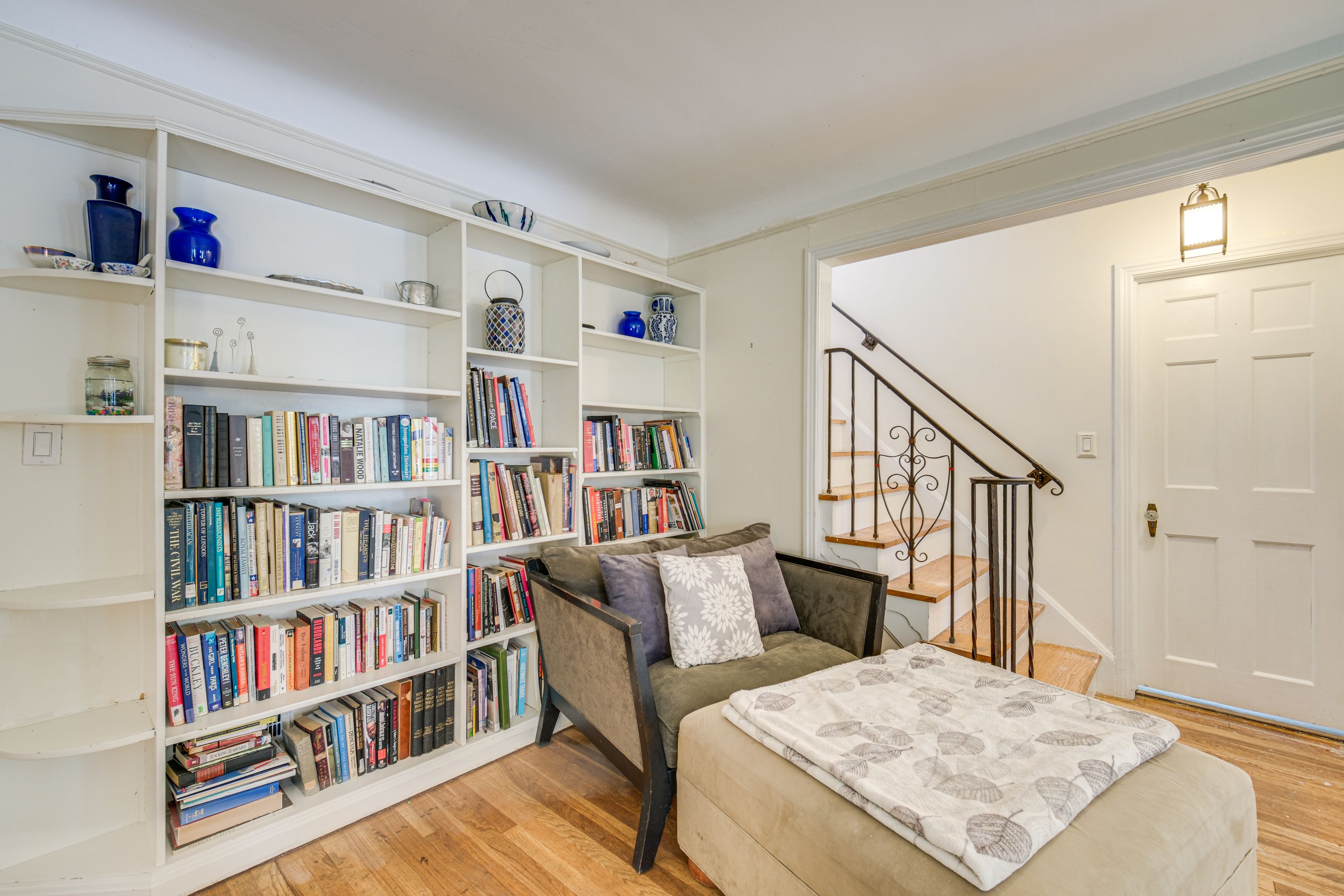 Reading Nook | 1st Floor