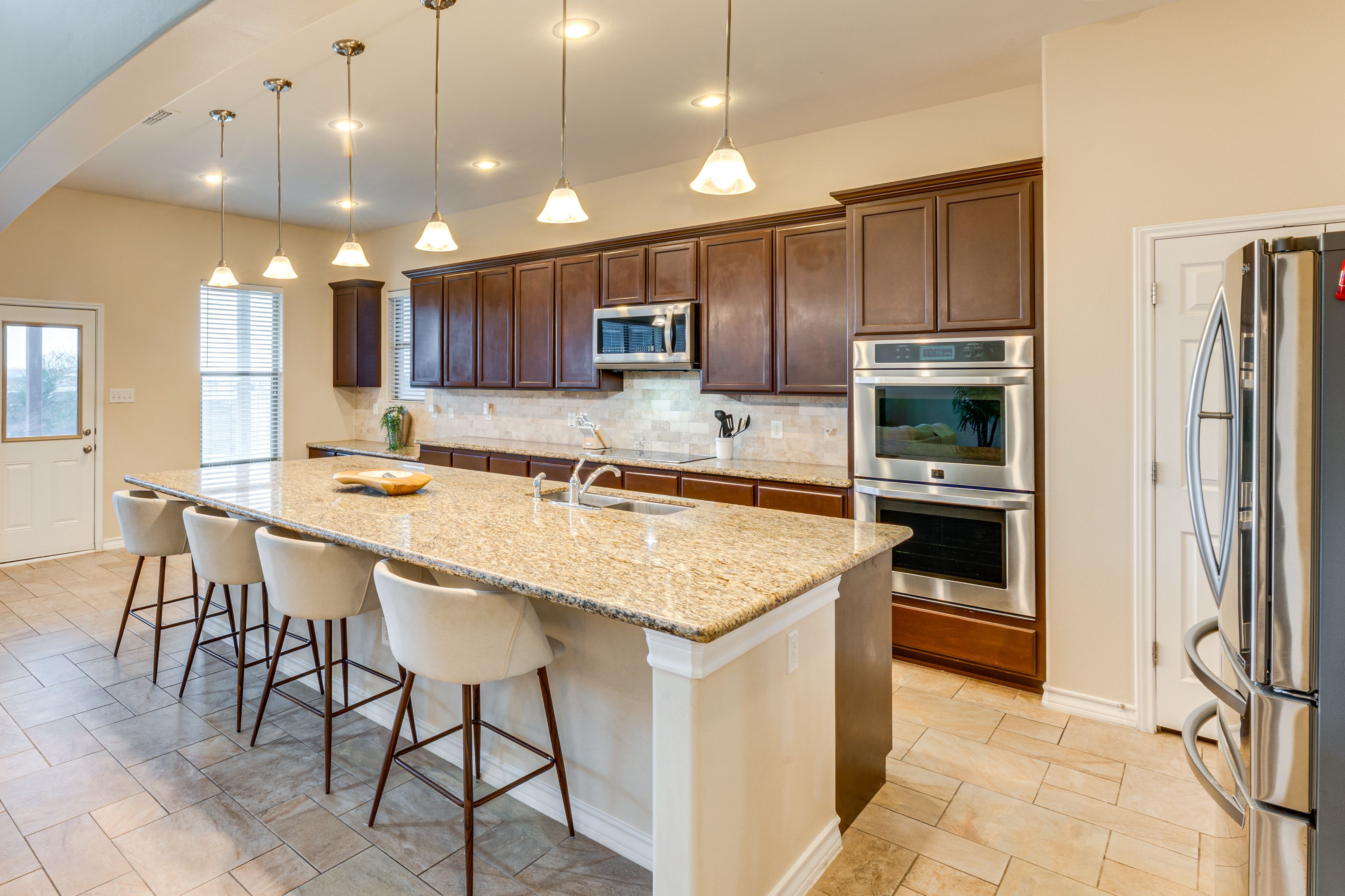 Kitchen | 1st Floor | Cooking Basics | Stove/Oven