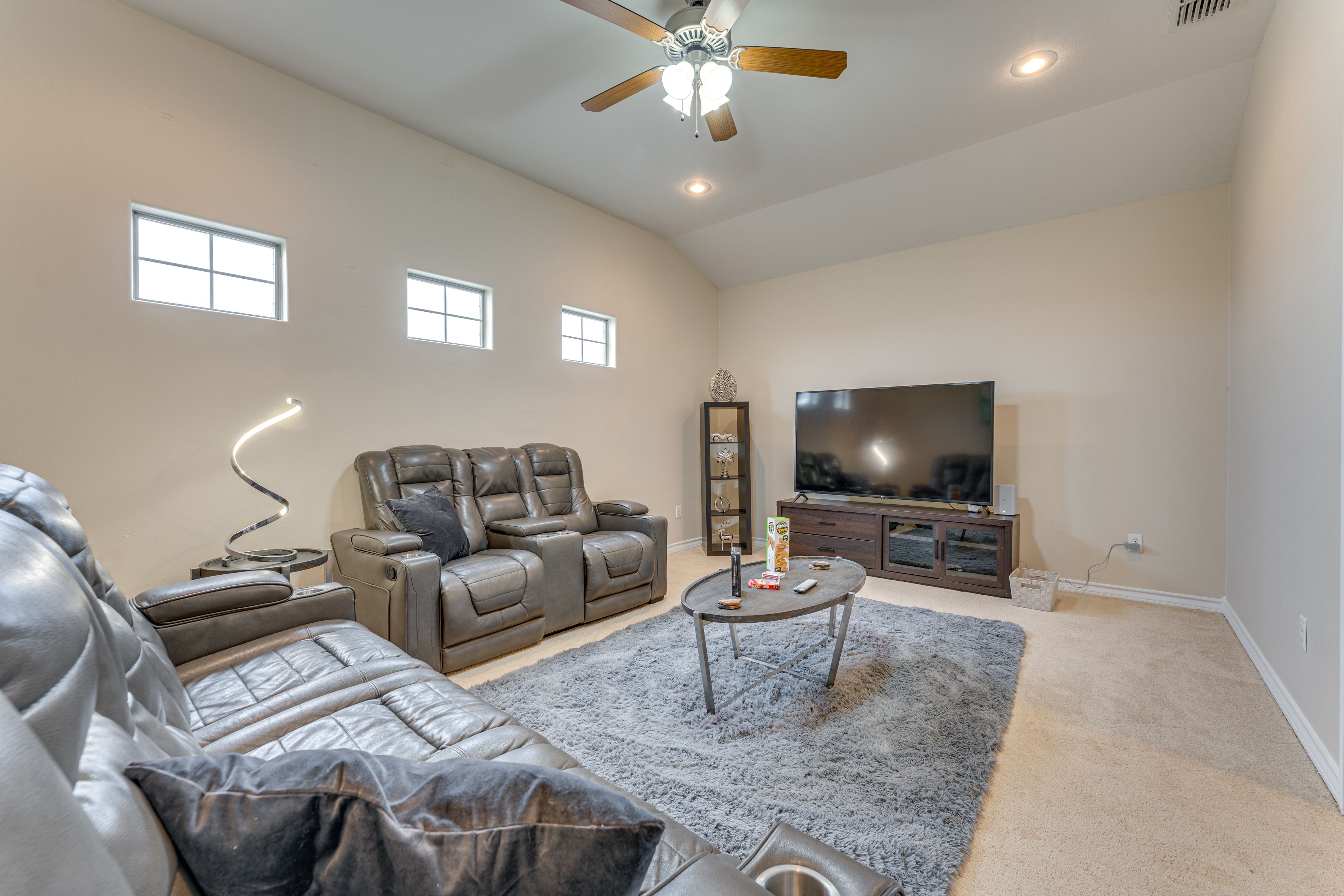 Media Room | 2nd Floor | Smart TV