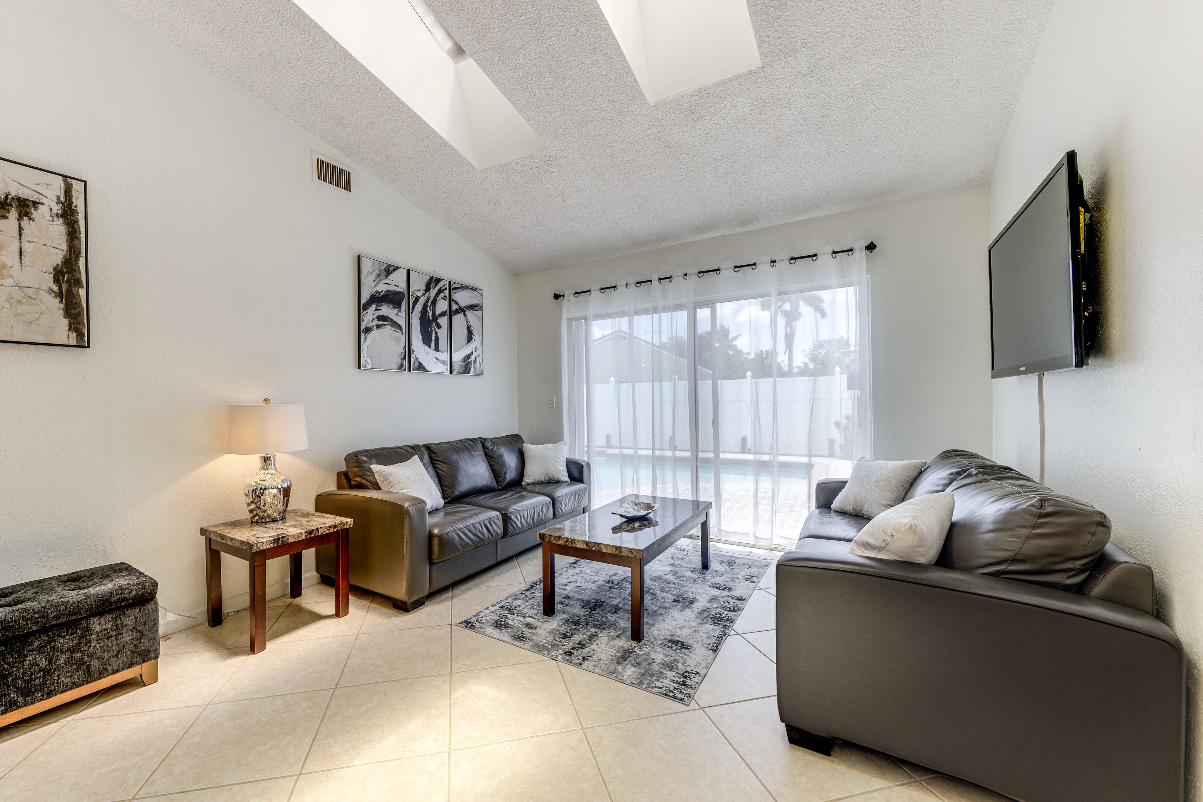Living Area | 2 Sleeper Sofas | Flat-Screen TV