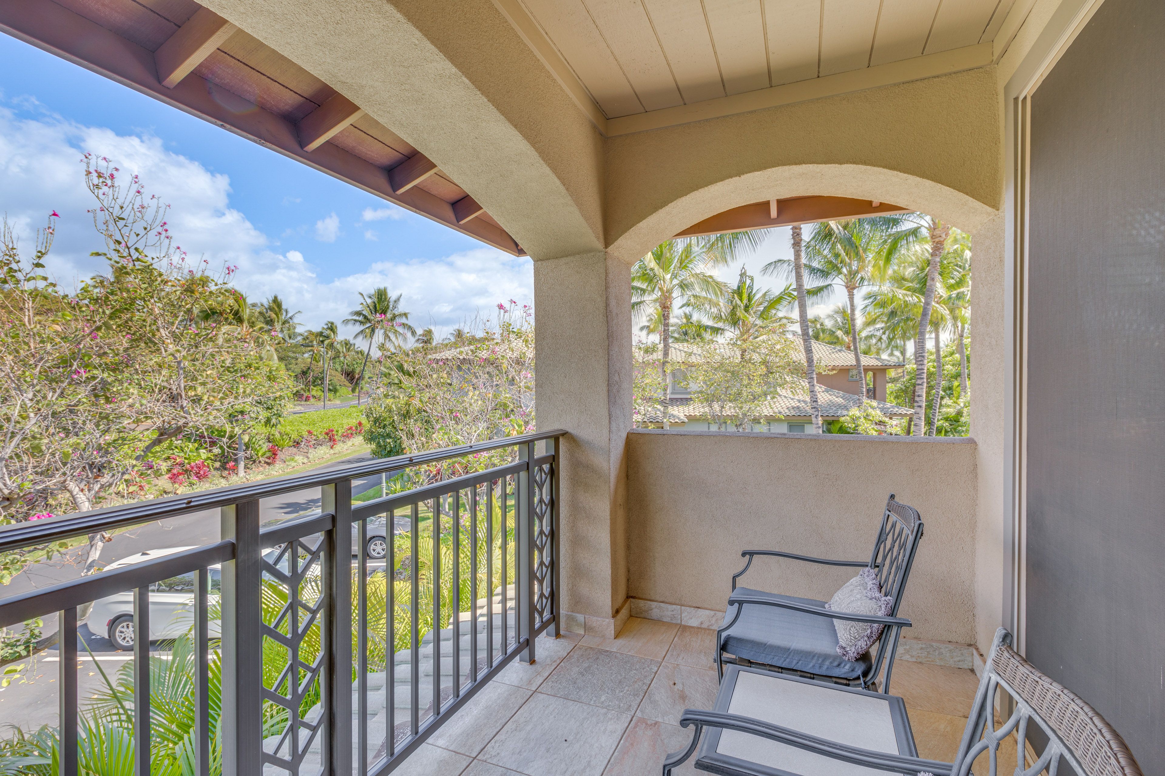 Private Balcony | Outdoor Seating