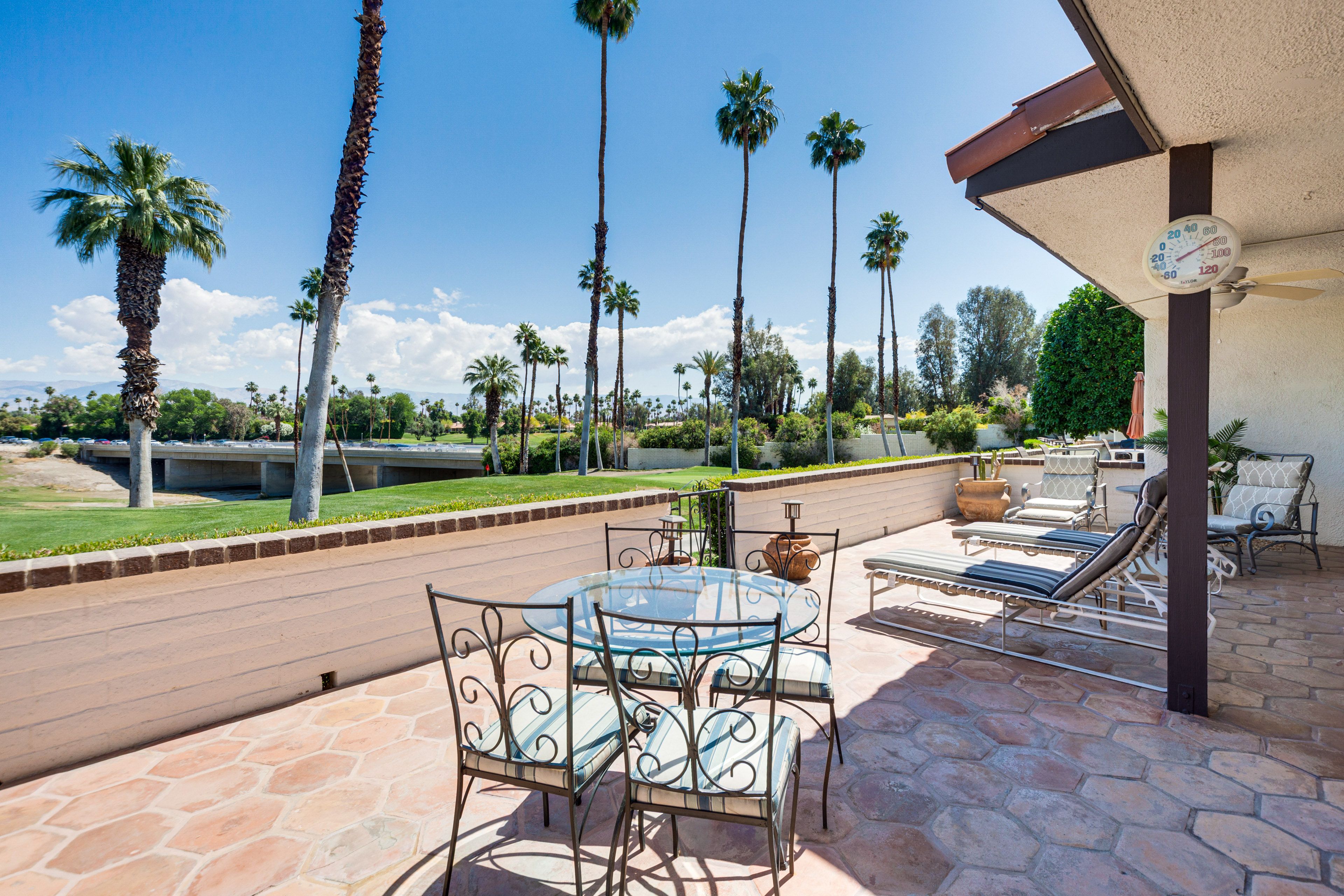 Private Patio | Golf Course & Mountain Views | 13 Mi to Downtown Palm Springs