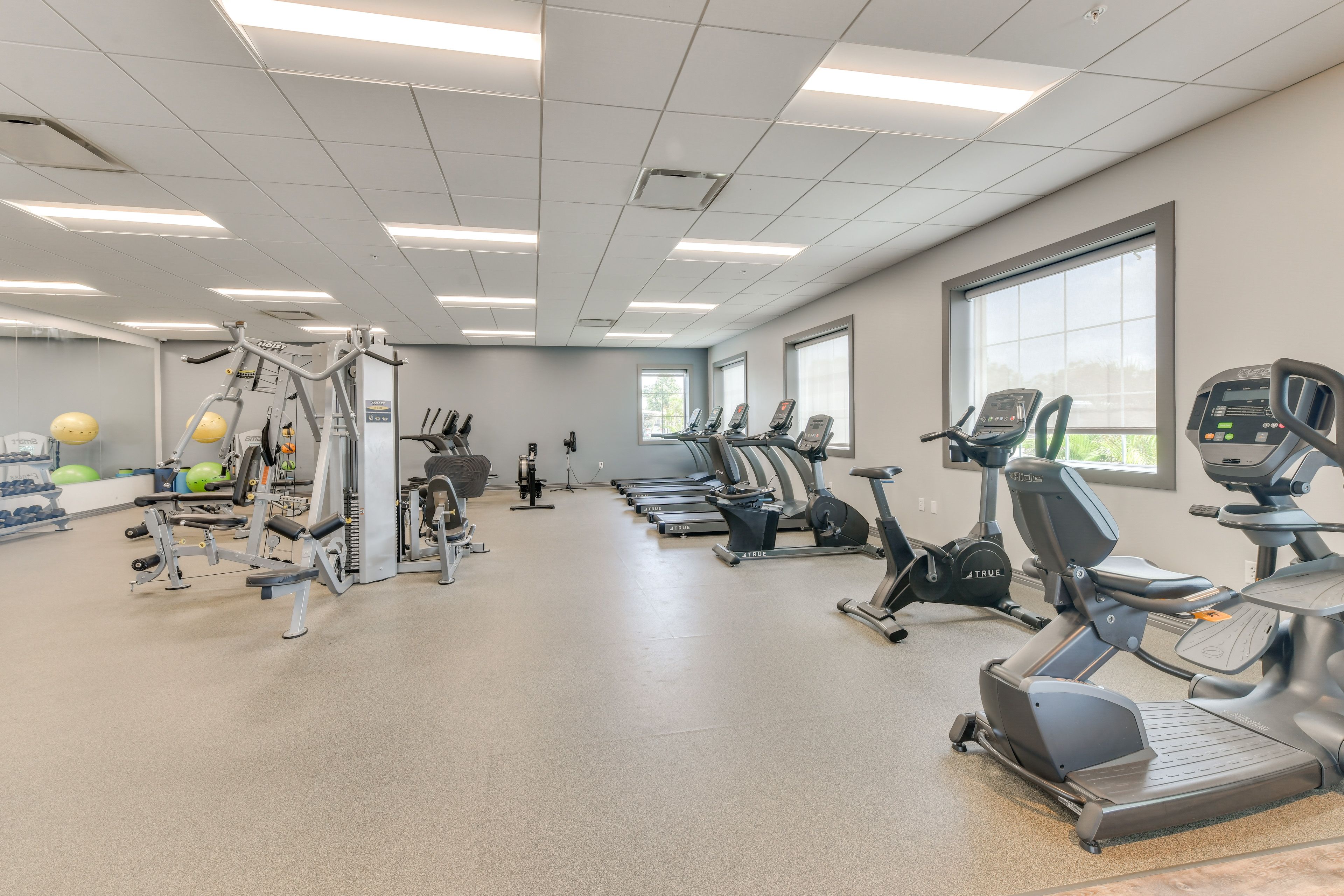 Colony Cove | Community Amenities