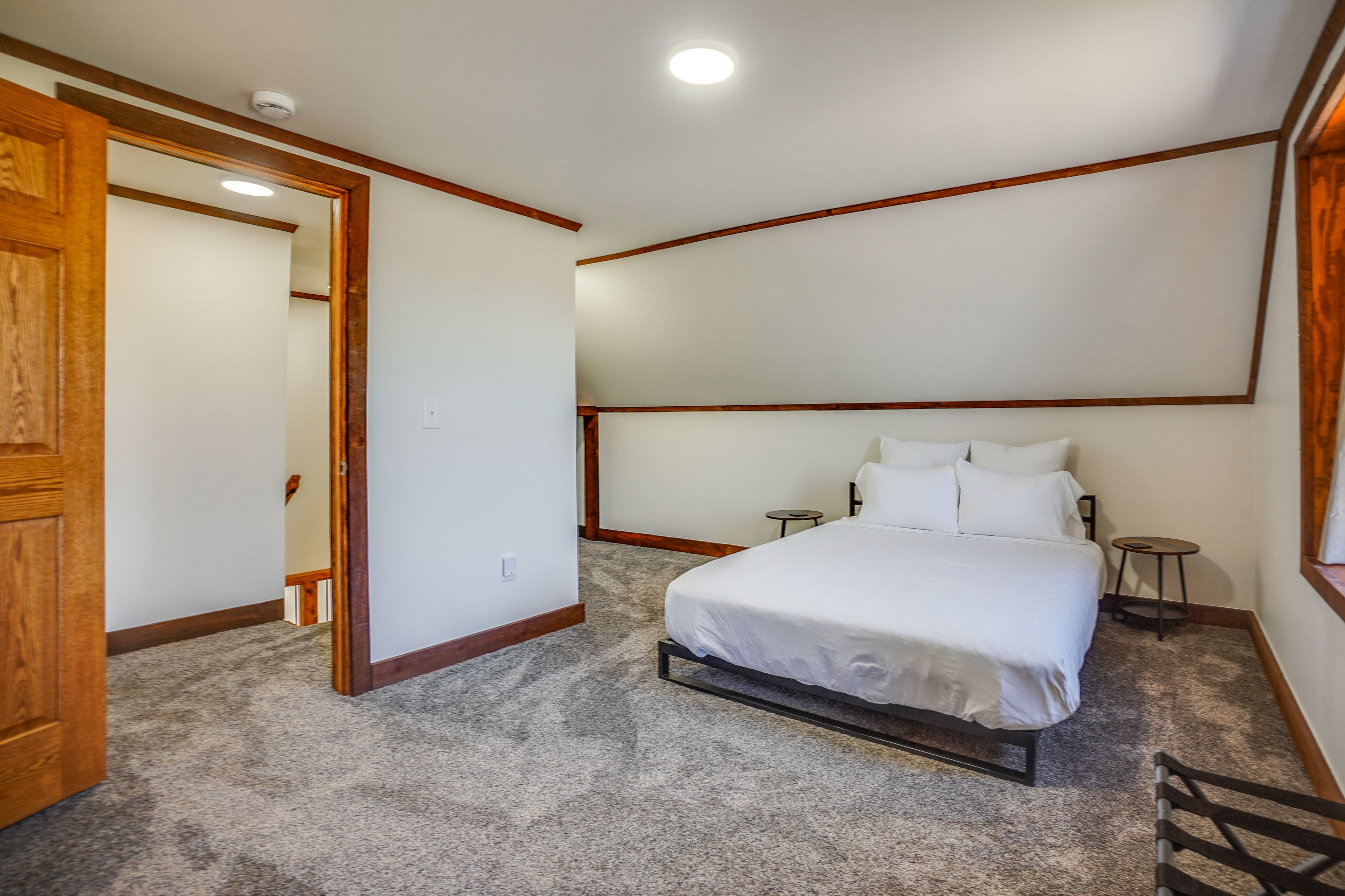 Bedroom 2 | Queen Bed | 2nd Floor
