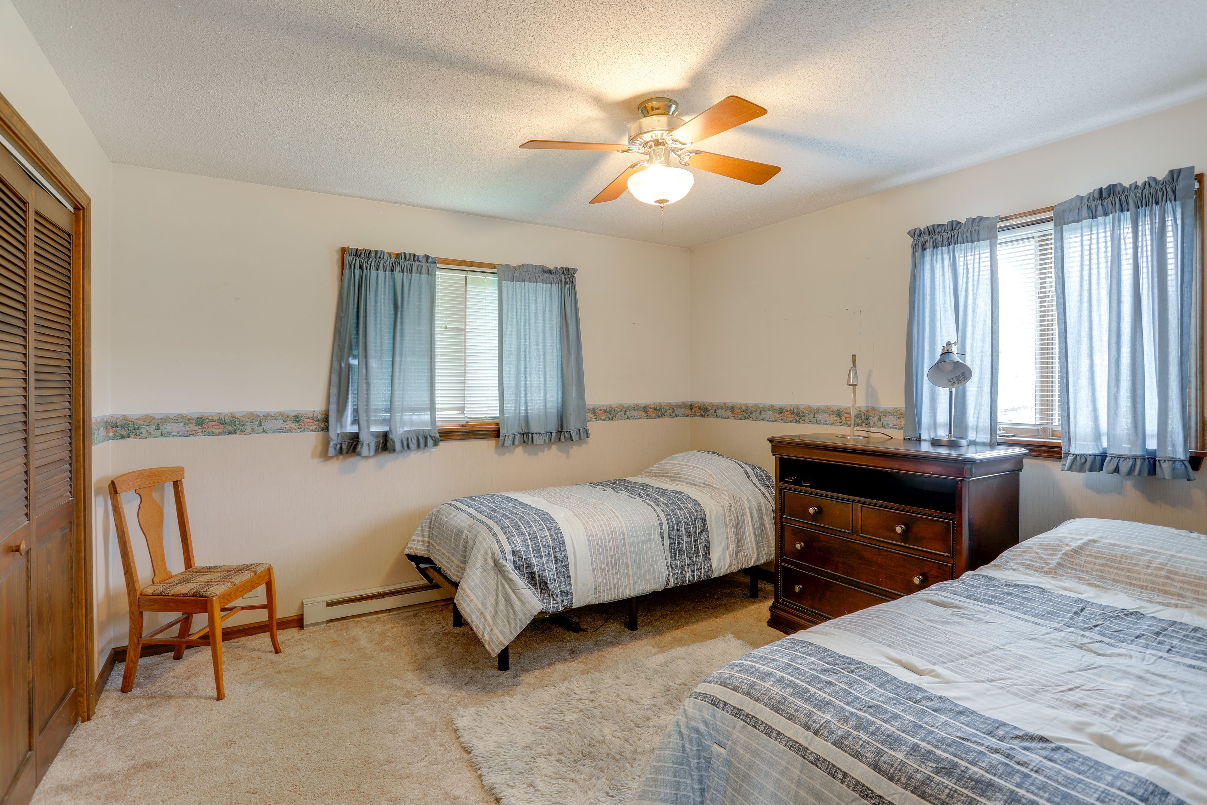 Bedroom 3 | 2 Twin Beds