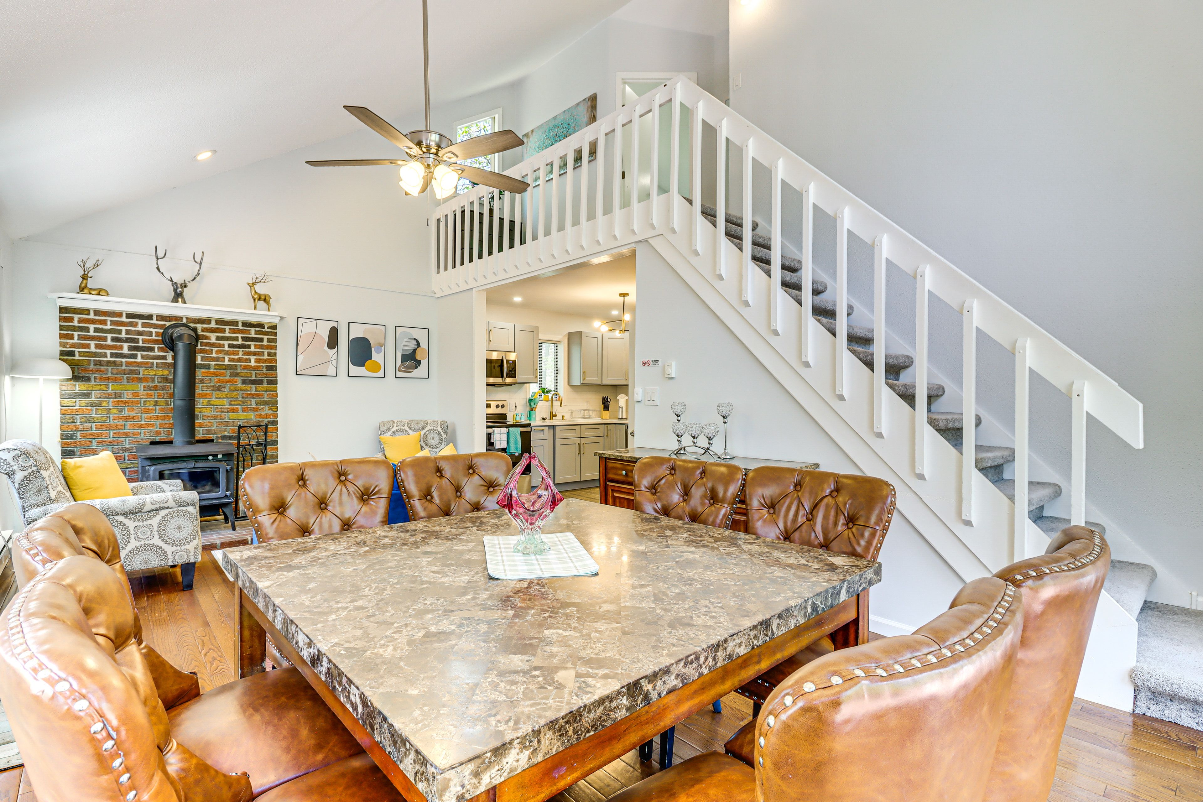 Dining Table | Dishware & Flatware | Main Floor