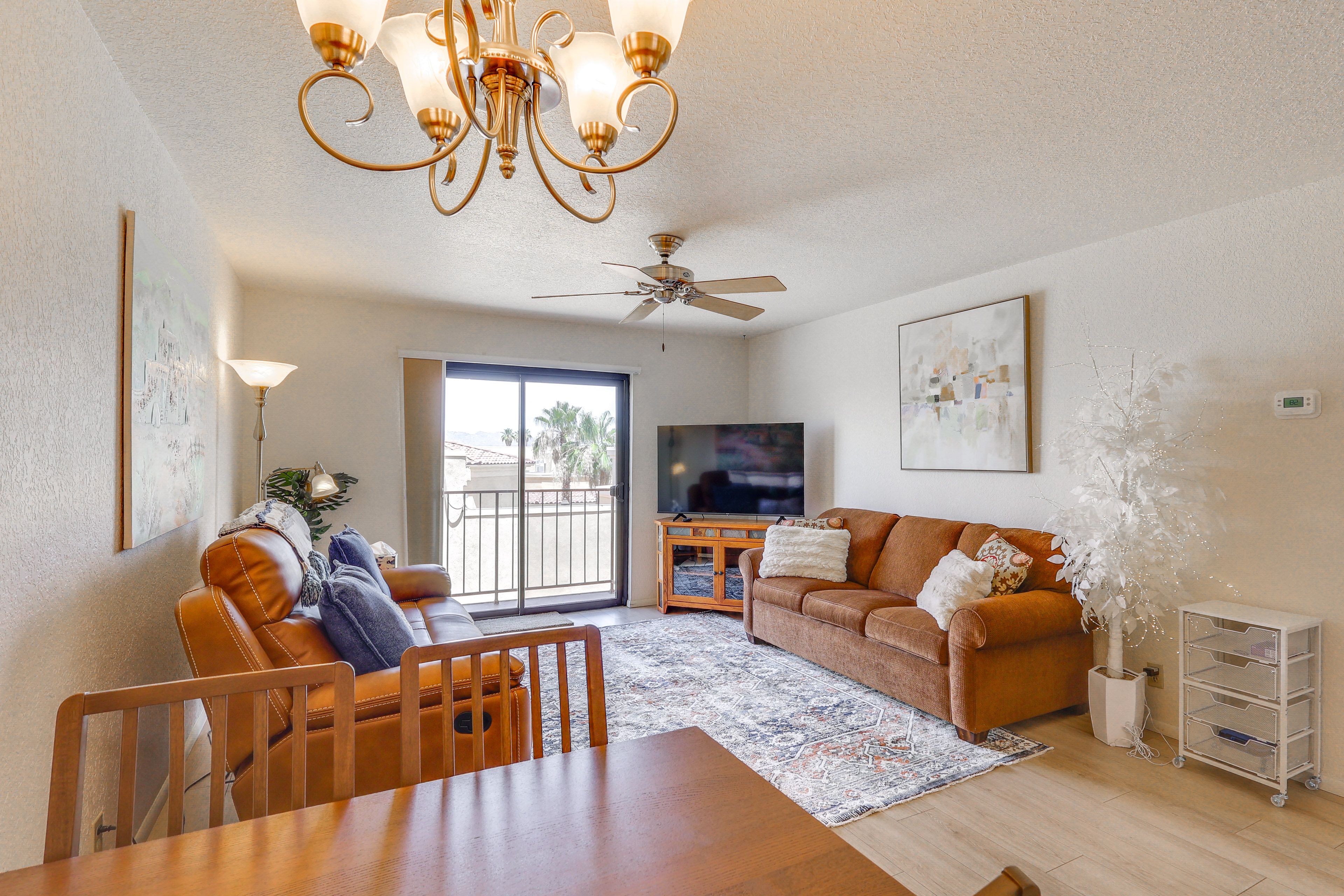 Living Room | Queen Sleeper Sofa
