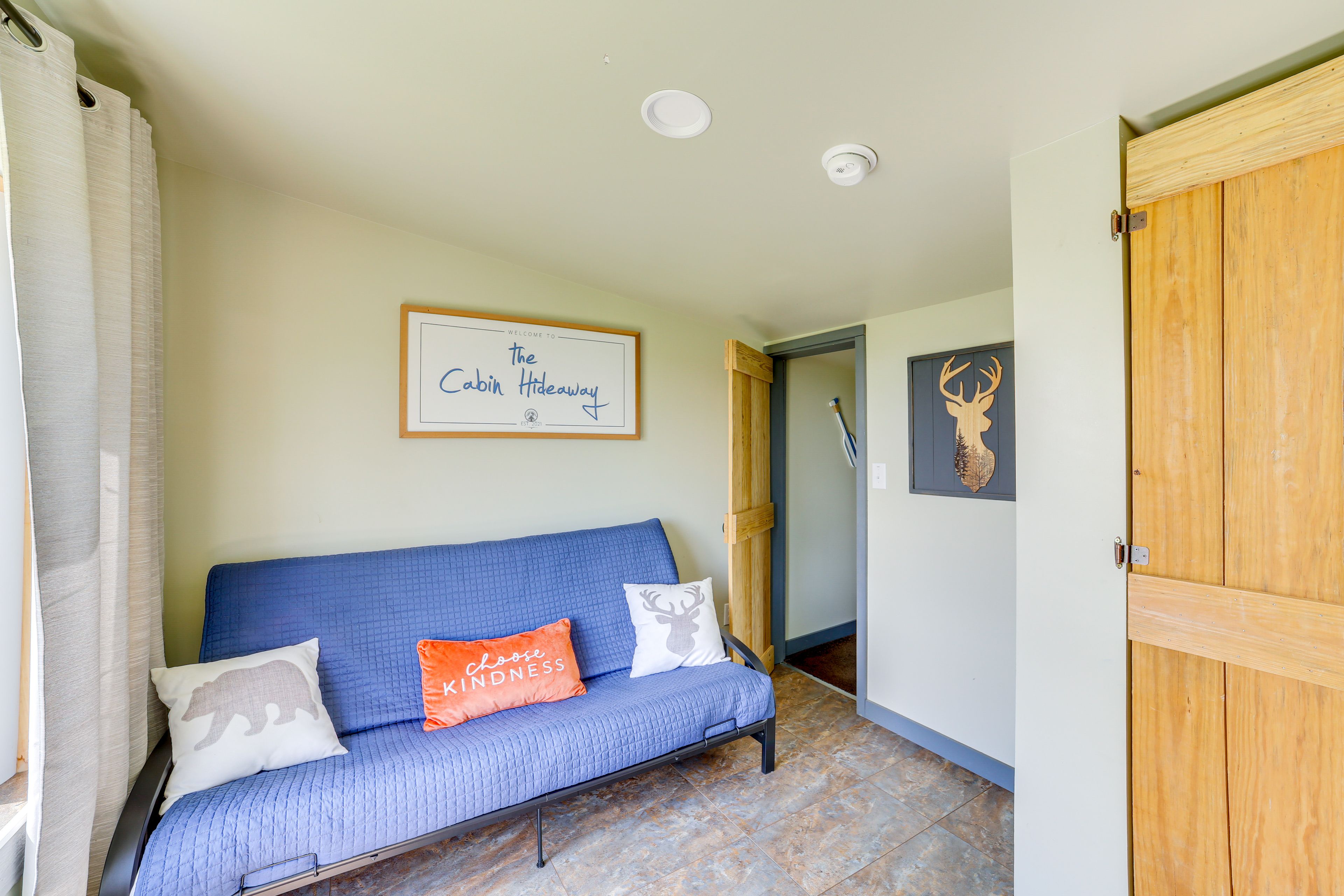 Bonus Room | Full Futon | 2nd Floor