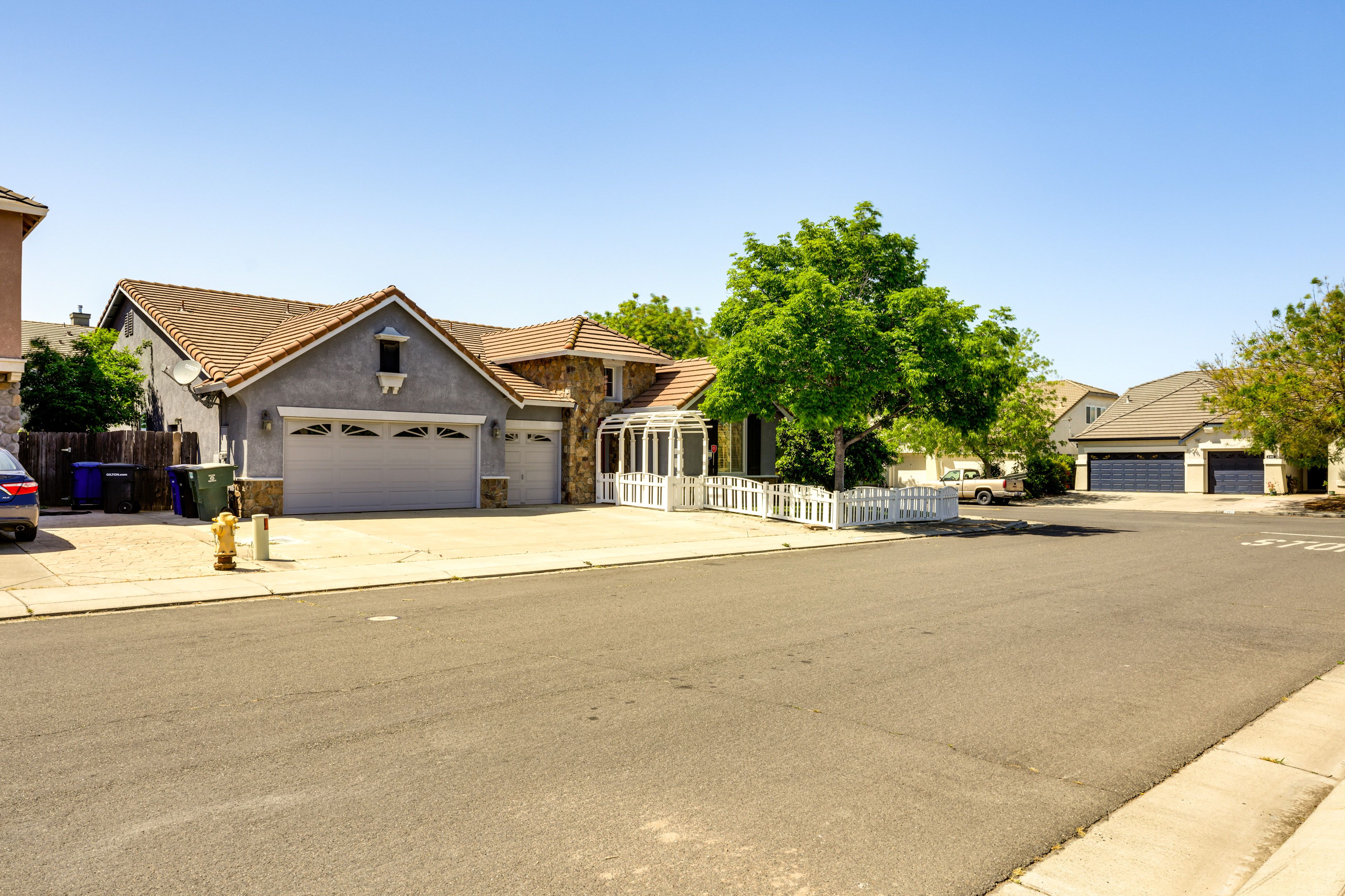 Parking | Driveway (3 Vehicles) | Free Street Parking (First-Come, First-Served)