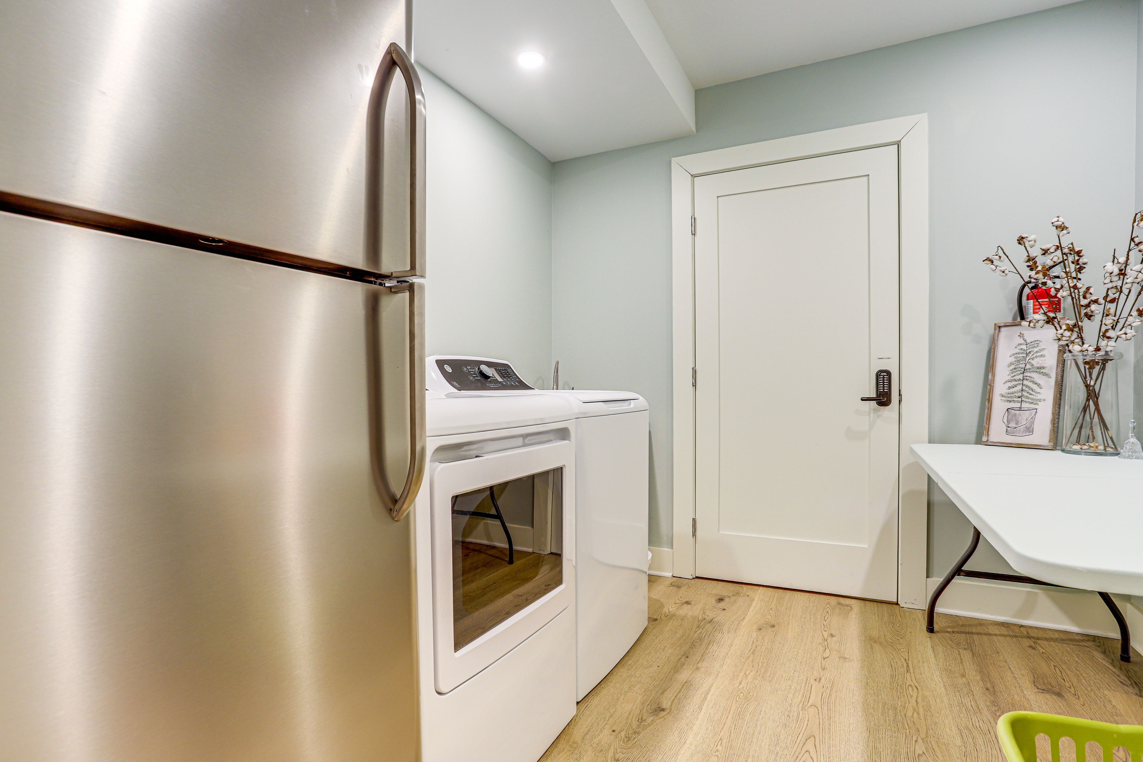 Laundry Room | Lower Floor | Washer & Dryer