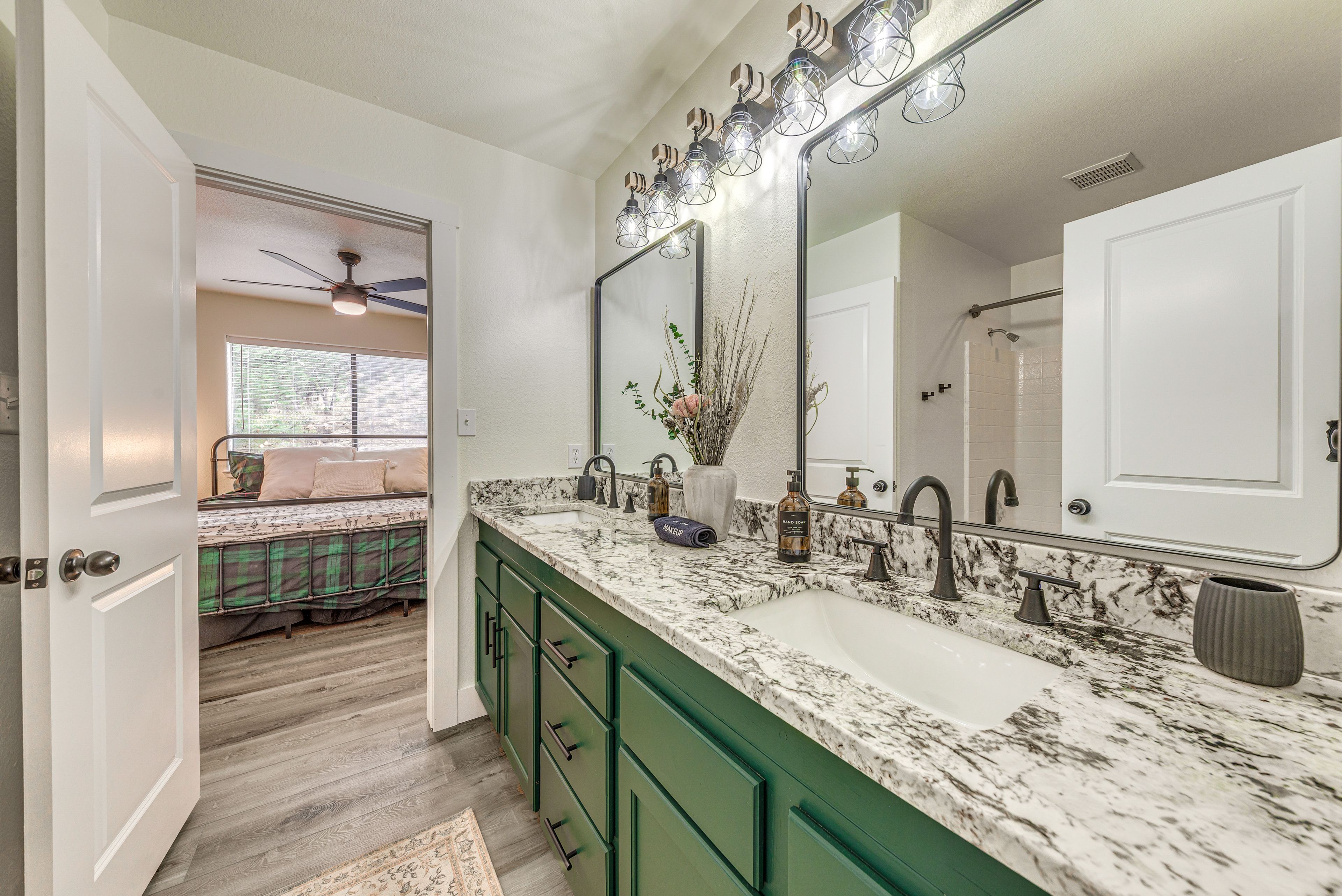 Jack-and-Jill Bathroom | 2nd Floor