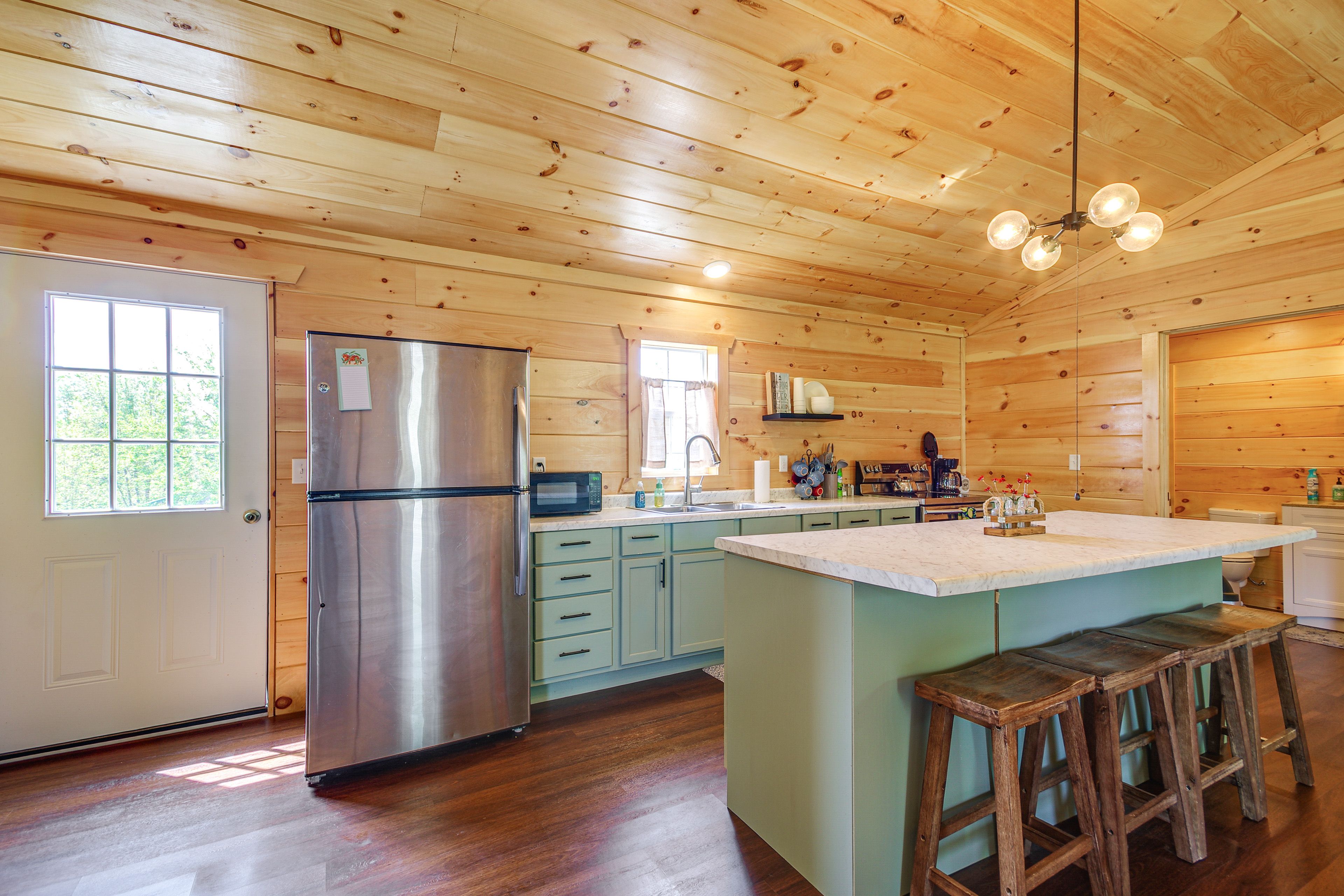 Kitchen | Cooking Basics | Drip Coffee Maker | Stove/Oven