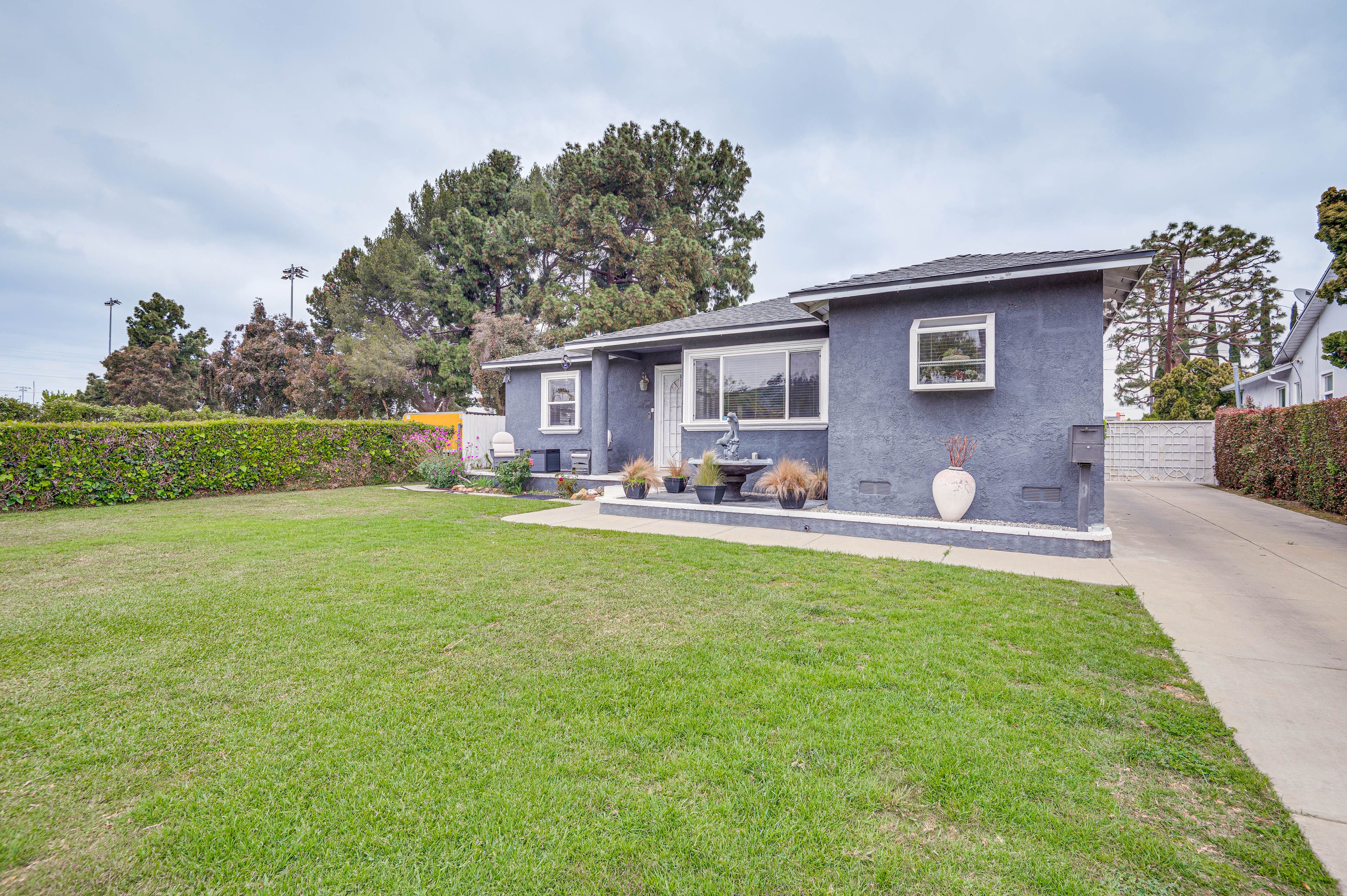 Los Angeles Vacation Rental | 3BR | 3BA | 2 Steps to Enter | 2,000 Sq Ft