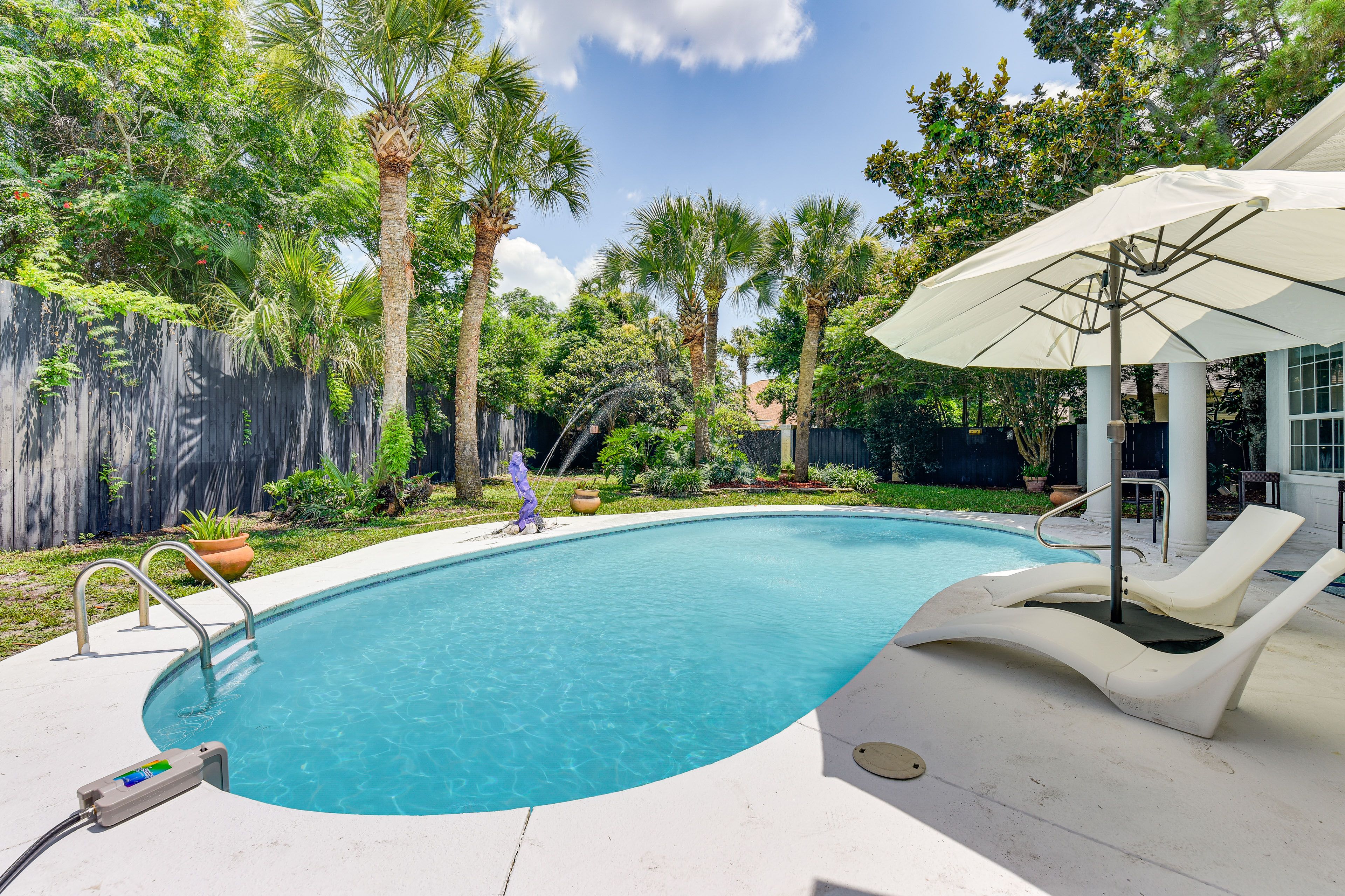 Private Pool