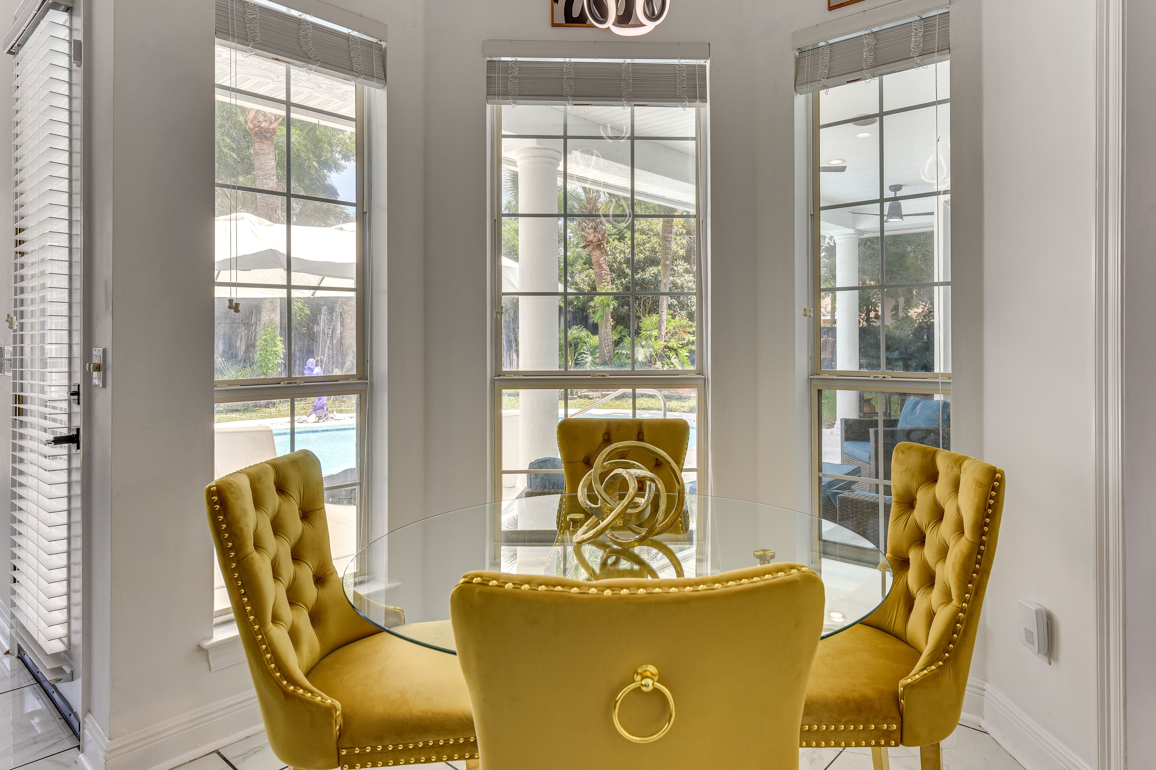 Additional Dining Area