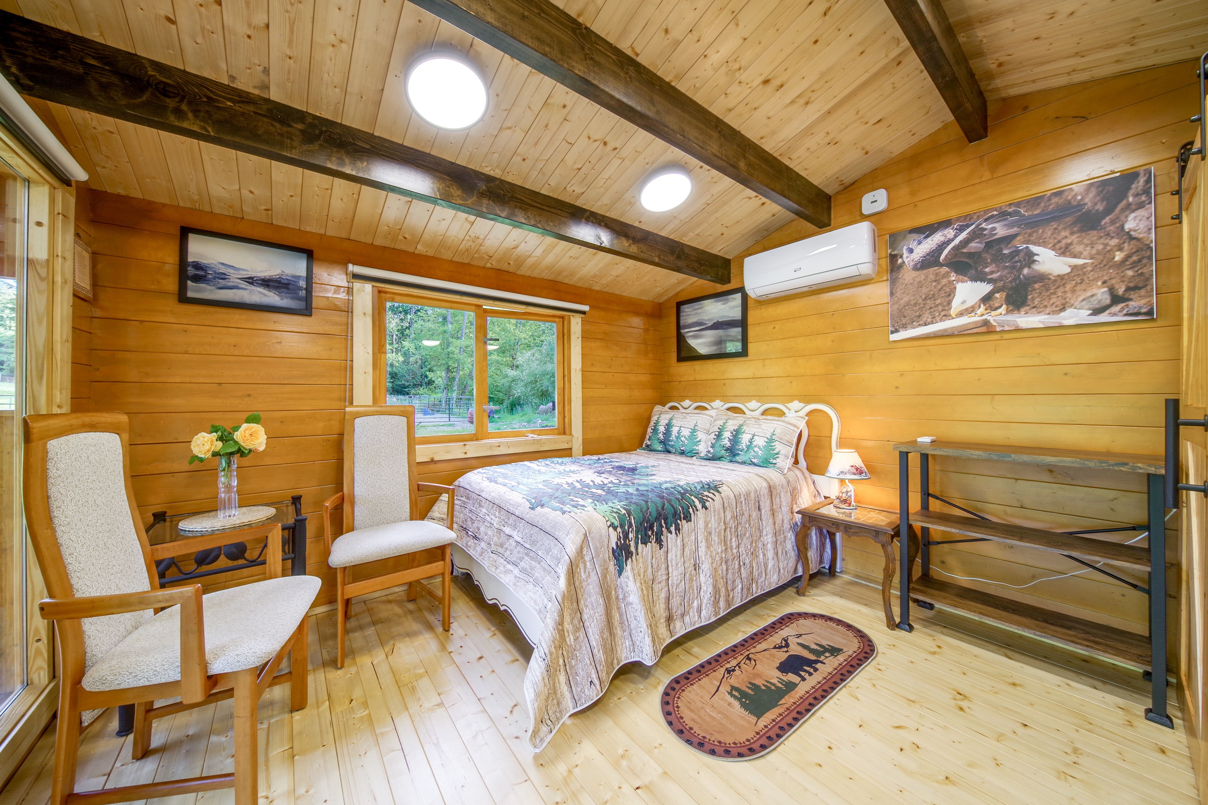 Studio | Full Bed | Free WiFi | Central Air Conditioning