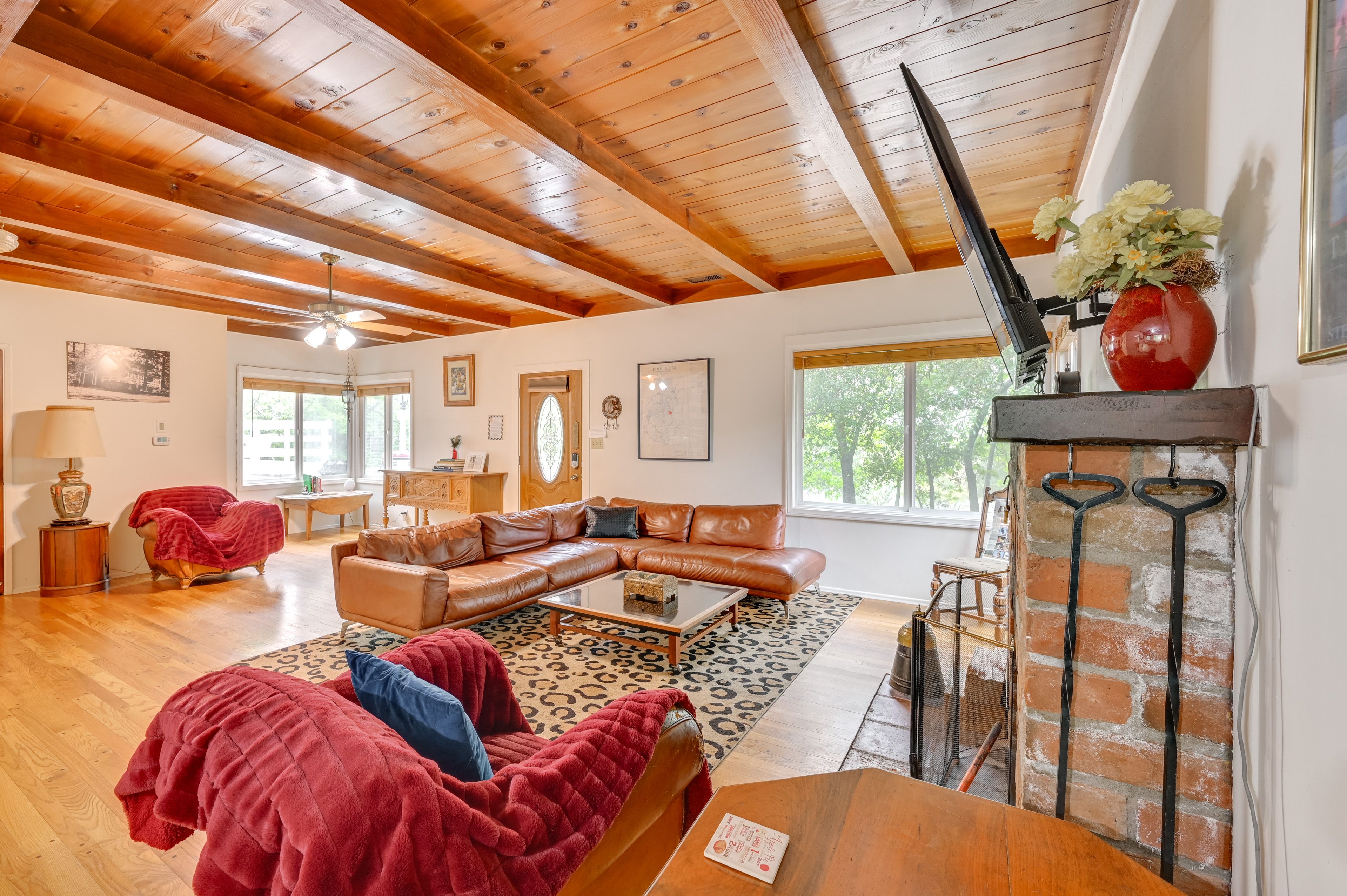 Julian Vacation Rental | 4BR | 4.5BA | Steps Required | 2,939 Sq Ft